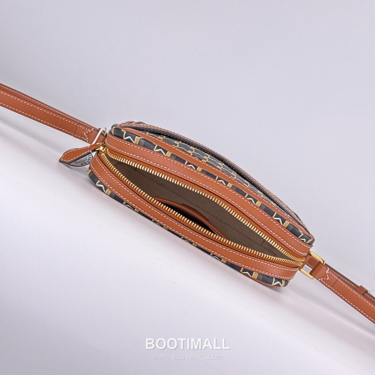 MOYNAT M Canvas Camera Bag 모이나 M 캔버스 카메라백 22cm 5