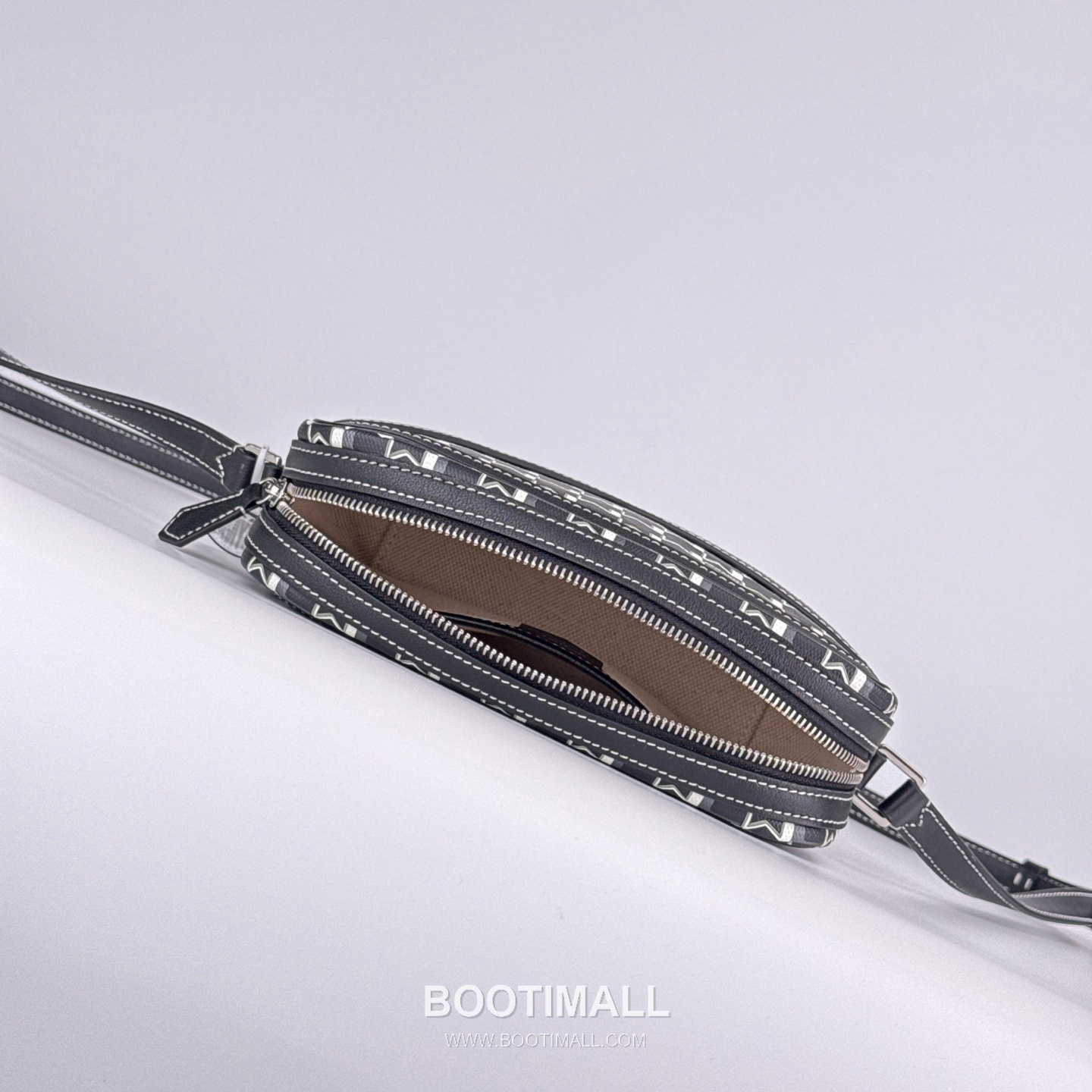 MOYNAT M Canvas Camera Bag 모이나 M 캔버스 카메라백 22cm 5