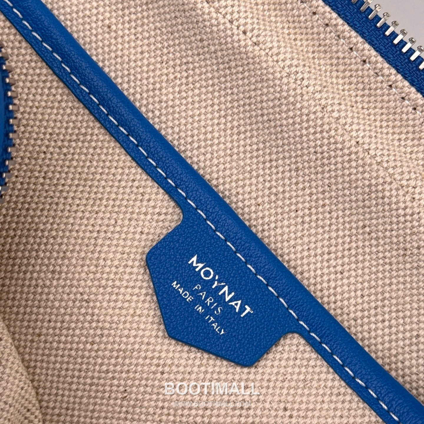 MOYNAT M Canvas Camera Bag 모이나 M 캔버스 카메라백 22cm 9