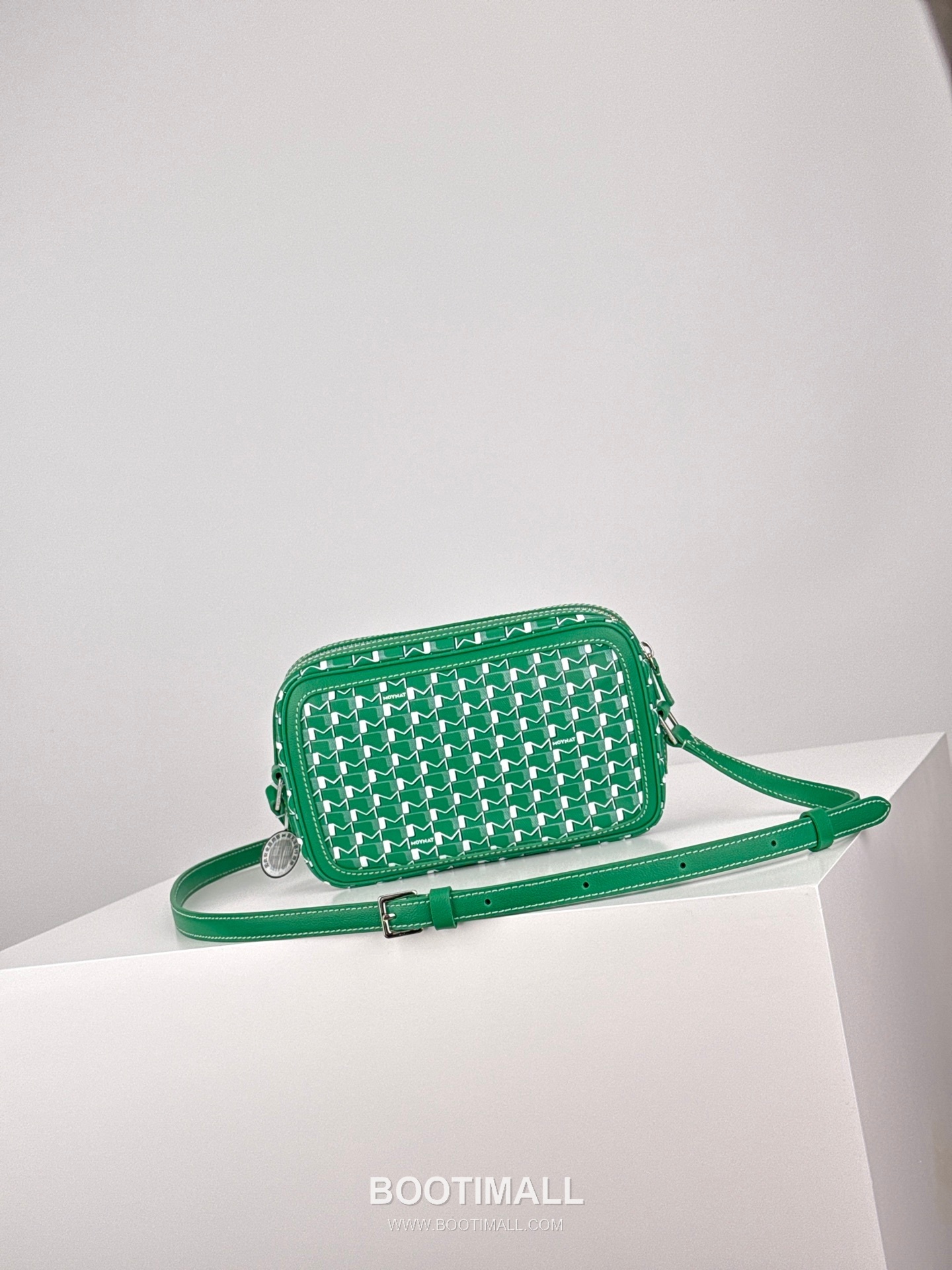 MOYNAT M Canvas Camera Bag 모이나 M 캔버스 카메라백 22cm 2