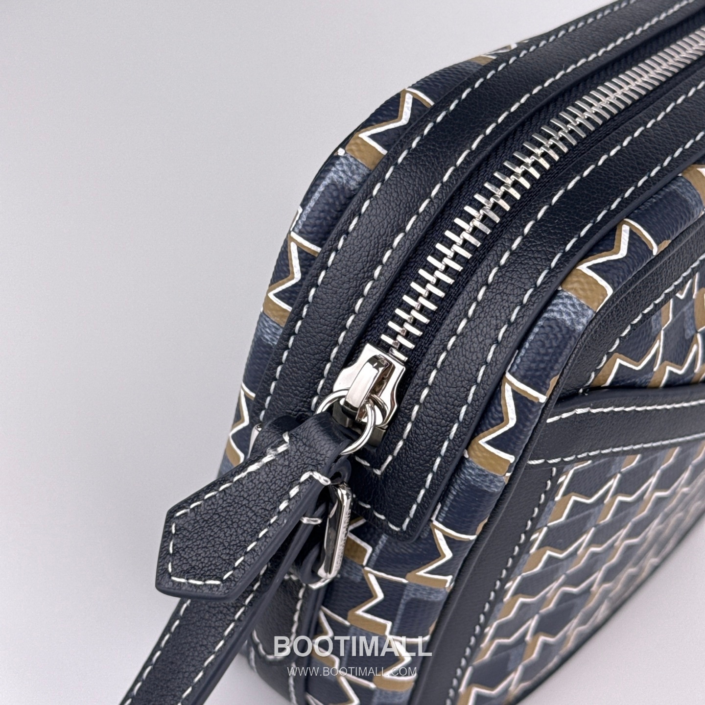 MOYNAT M Canvas Camera Bag 모이나 M 캔버스 카메라백 22cm 8