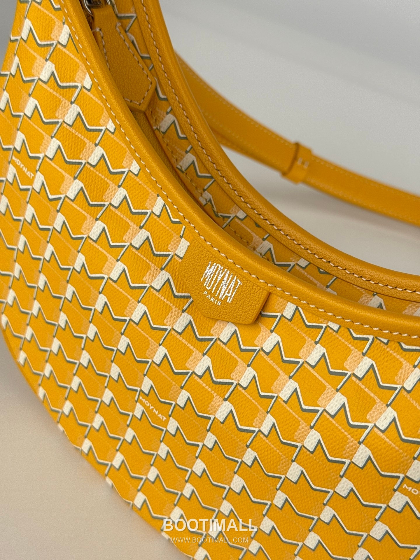 MOYNAT Moon Bag 모이나 문백 호보백 25cm 5