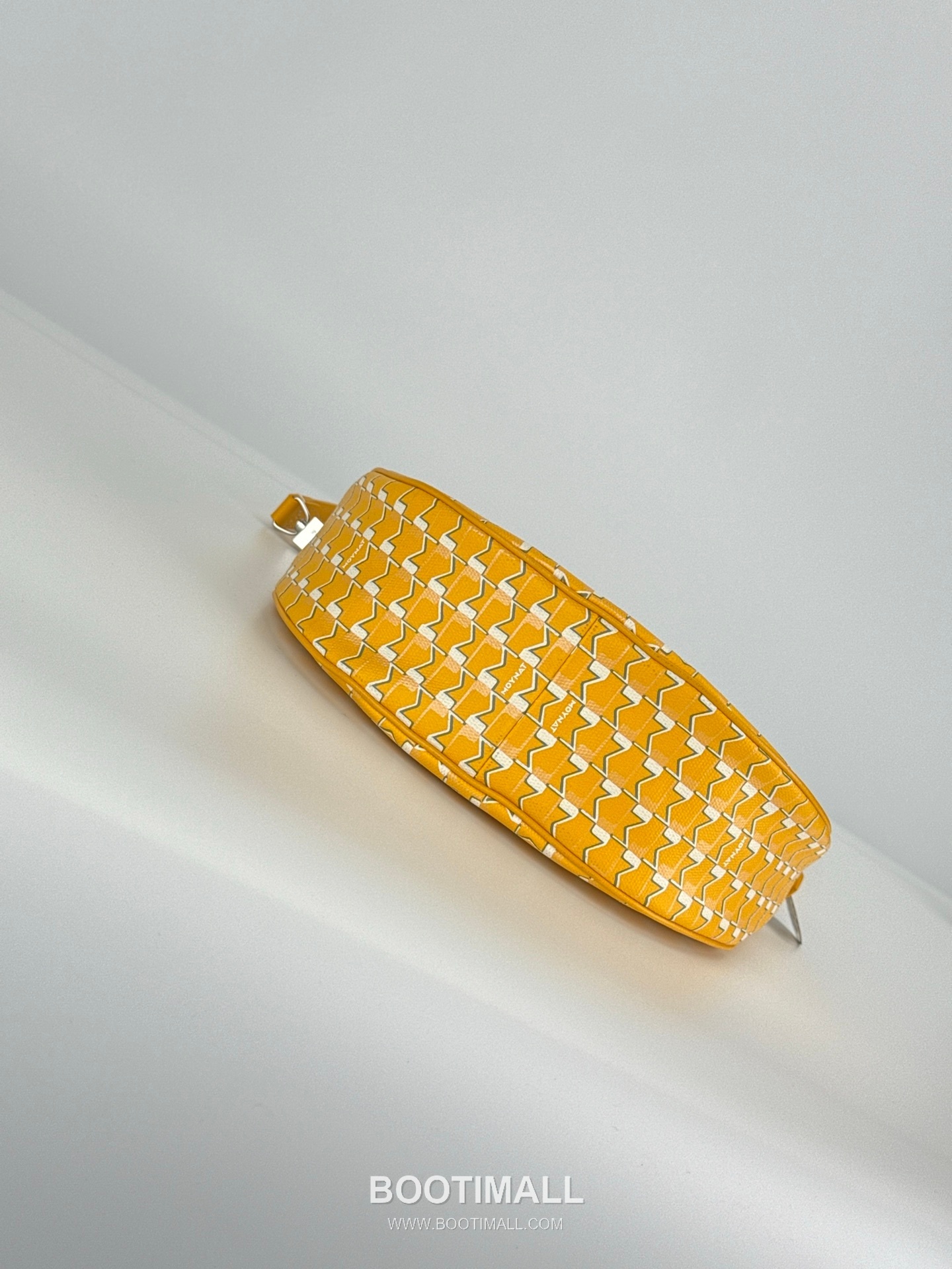 MOYNAT Moon Bag 모이나 문백 호보백 25cm 9