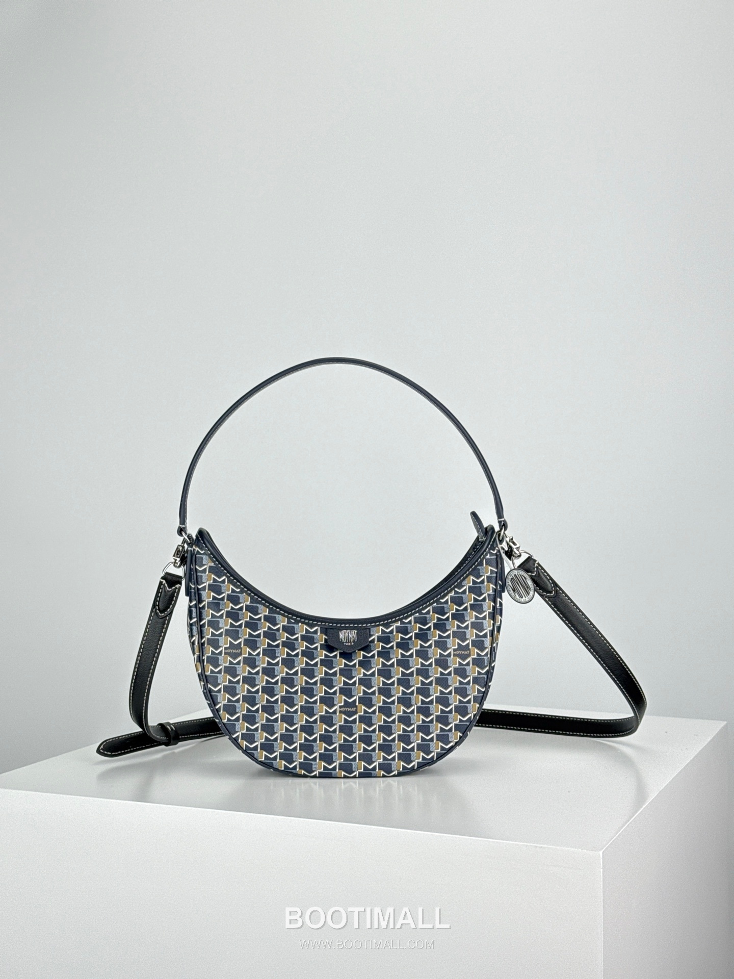 MOYNAT Moon Bag 모이나 문백 호보백 25cm 1