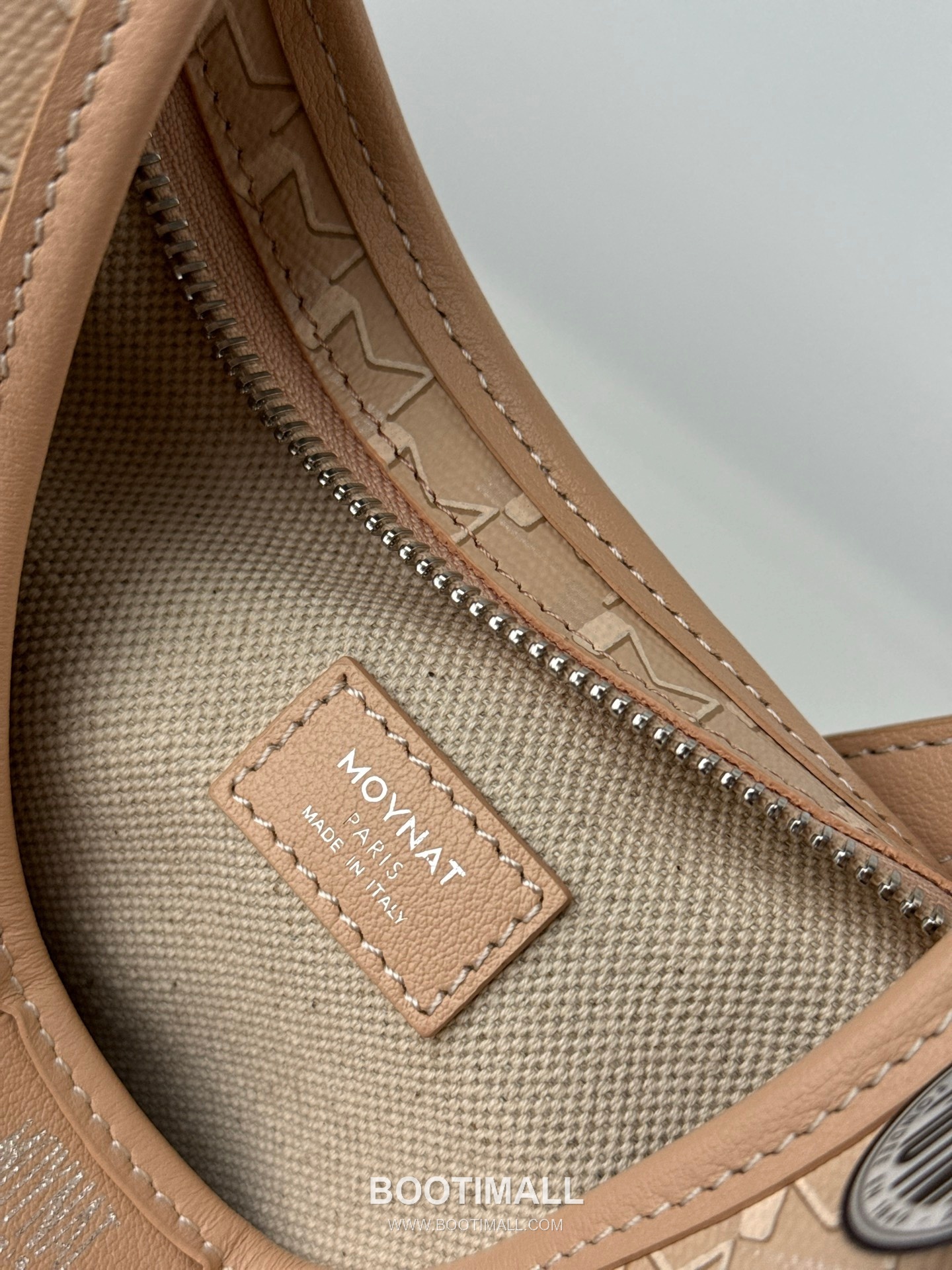 MOYNAT Moon Bag 모이나 문백 호보백 25cm 8