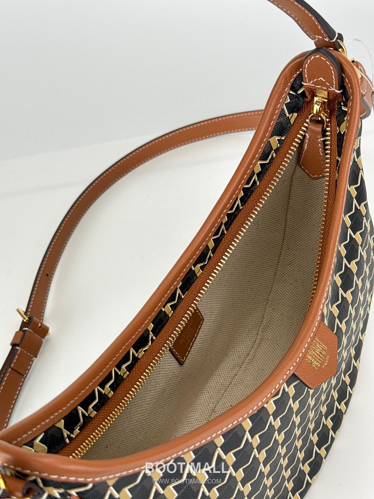 MOYNAT Moon Bag 모이나 문백 호보백 25cm 7