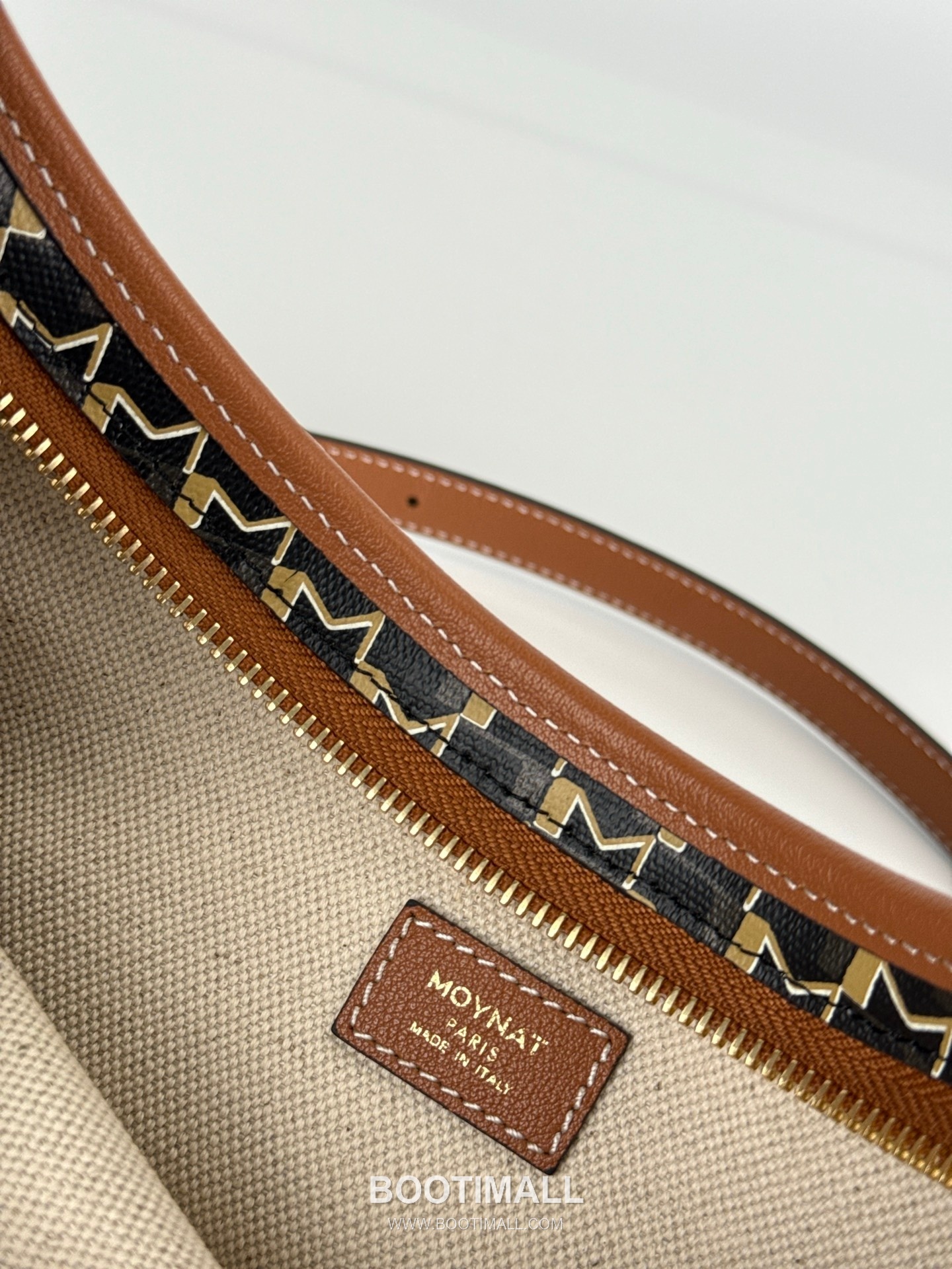 MOYNAT Moon Bag 모이나 문백 호보백 25cm 8