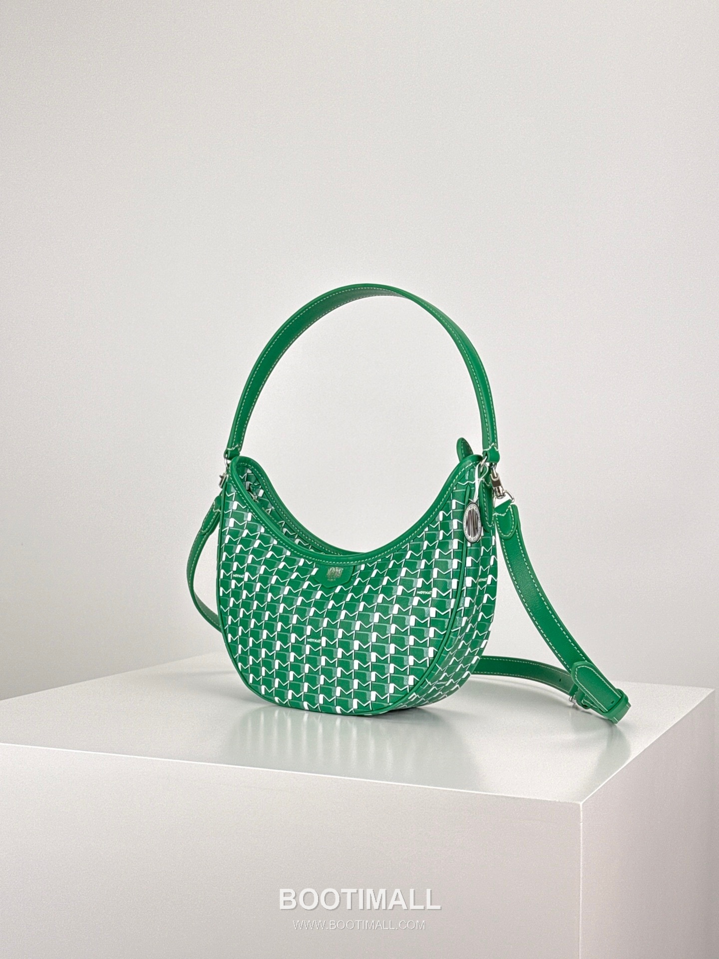 MOYNAT Moon Bag 모이나 문백 호보백 25cm 3