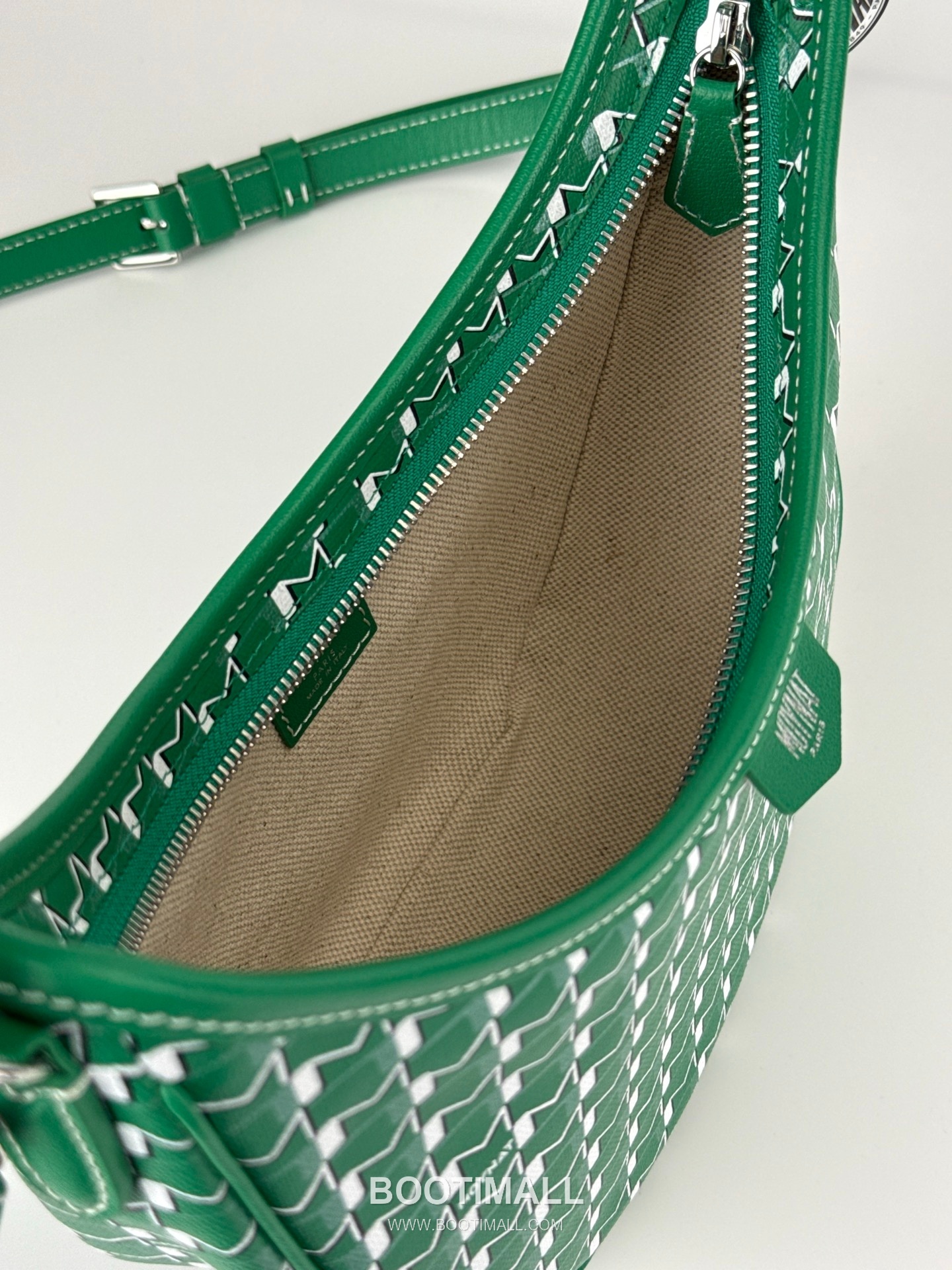 MOYNAT Moon Bag 모이나 문백 호보백 25cm 8