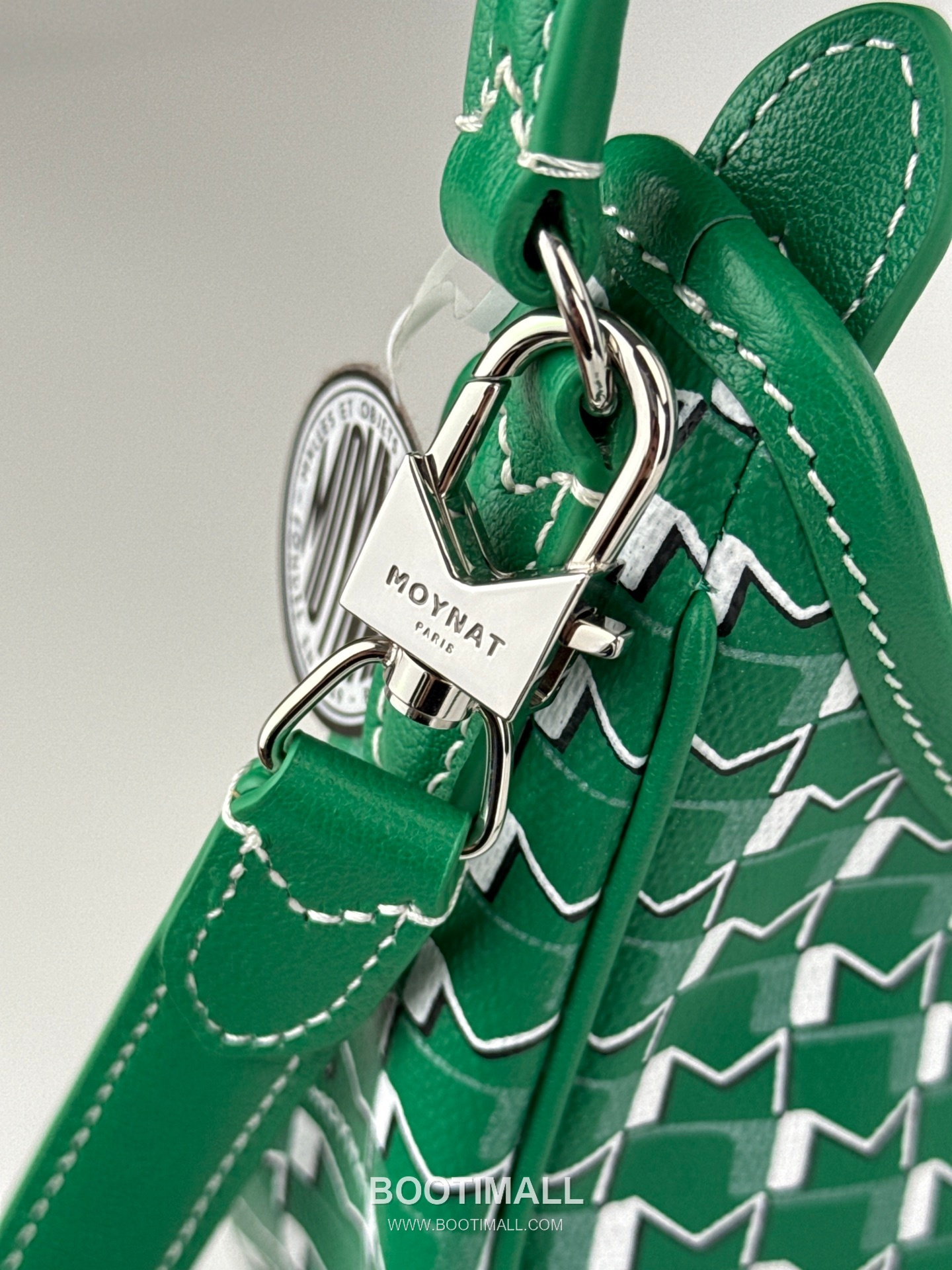 MOYNAT Moon Bag 모이나 문백 호보백 25cm 10