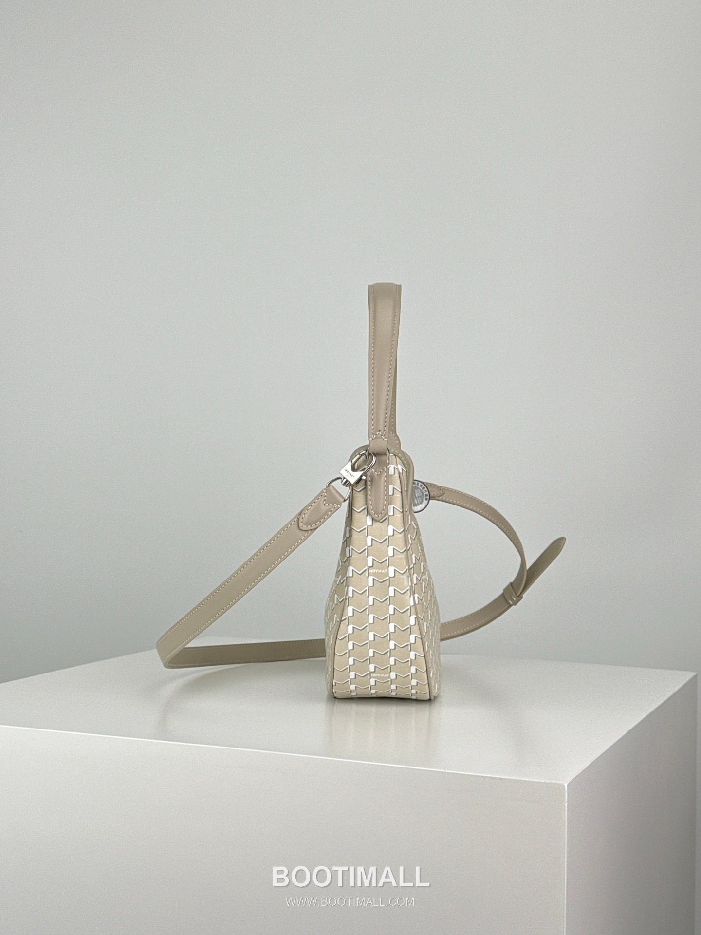 MOYNAT Moon Bag 모이나 문백 호보백 25cm 4