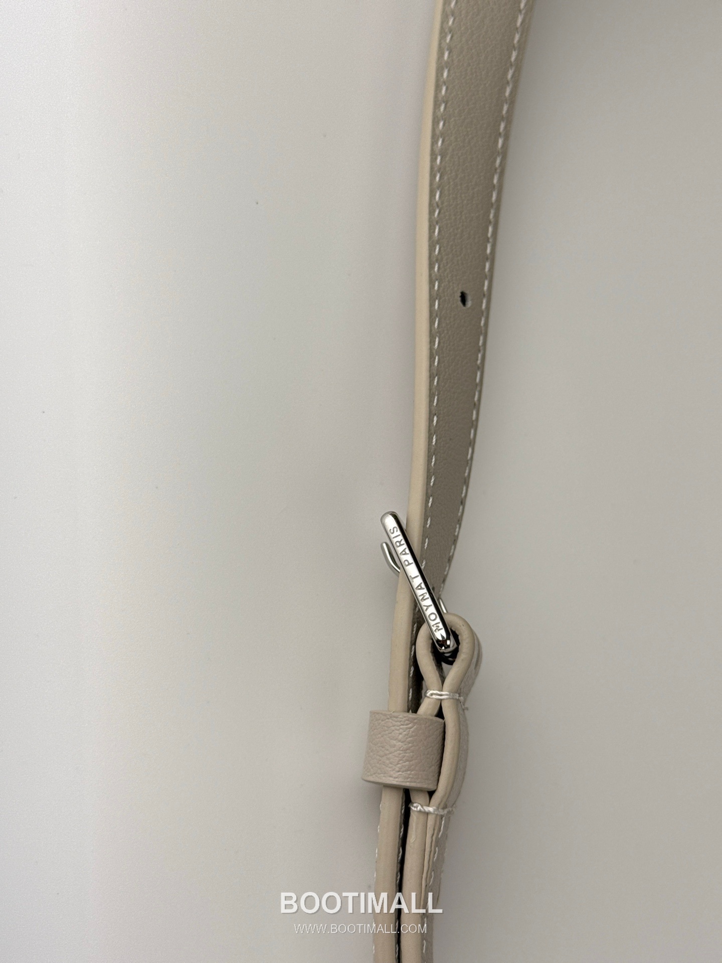 MOYNAT Moon Bag 모이나 문백 호보백 25cm 12