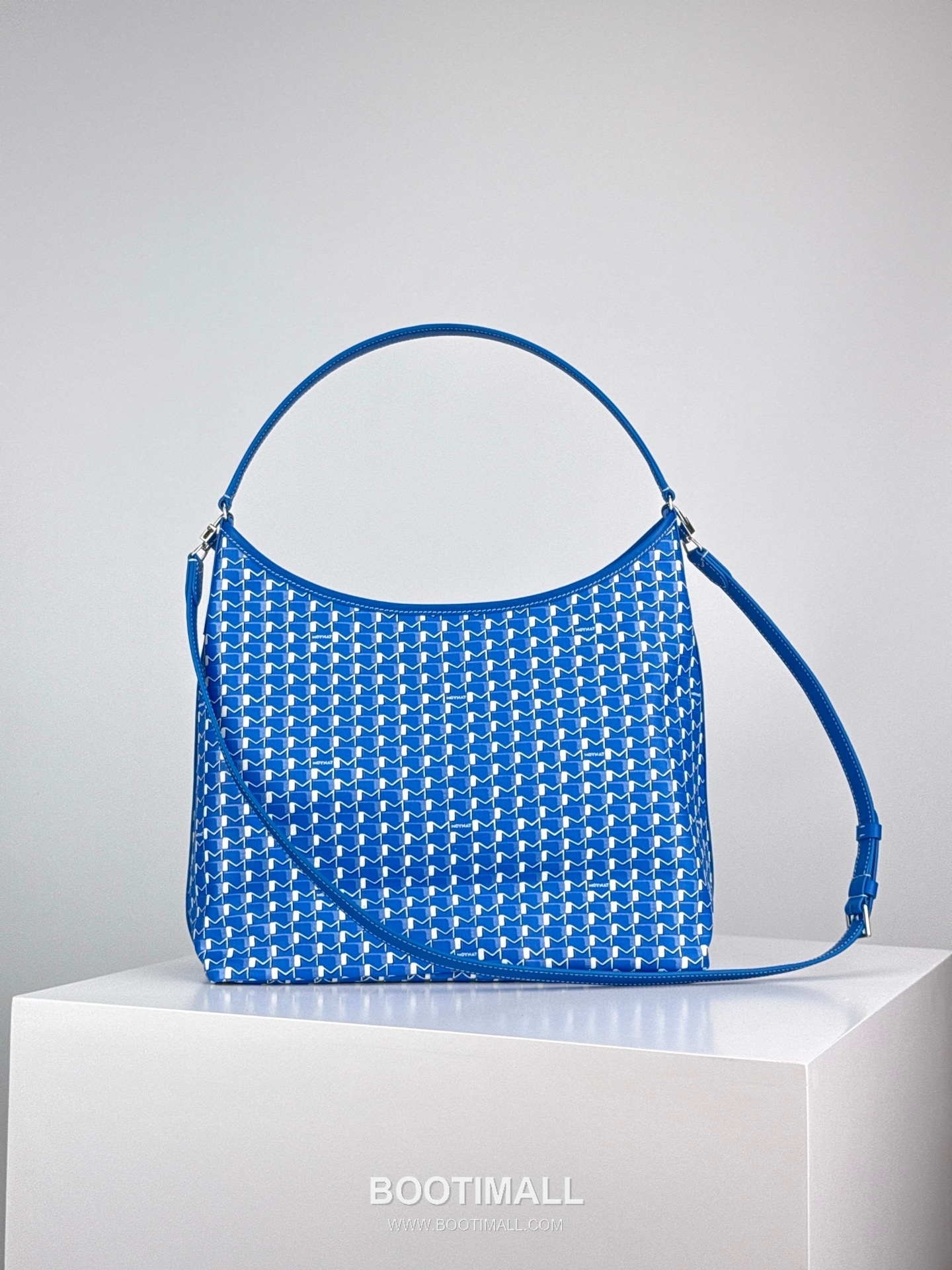 MOYNAT M Canvas Hobo Bag 모이나 M 캔버스 호보백 32cm 2