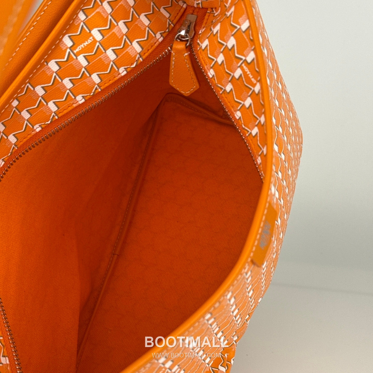 MOYNAT M Canvas Hobo Bag 모이나 M 캔버스 호보백 32cm 7