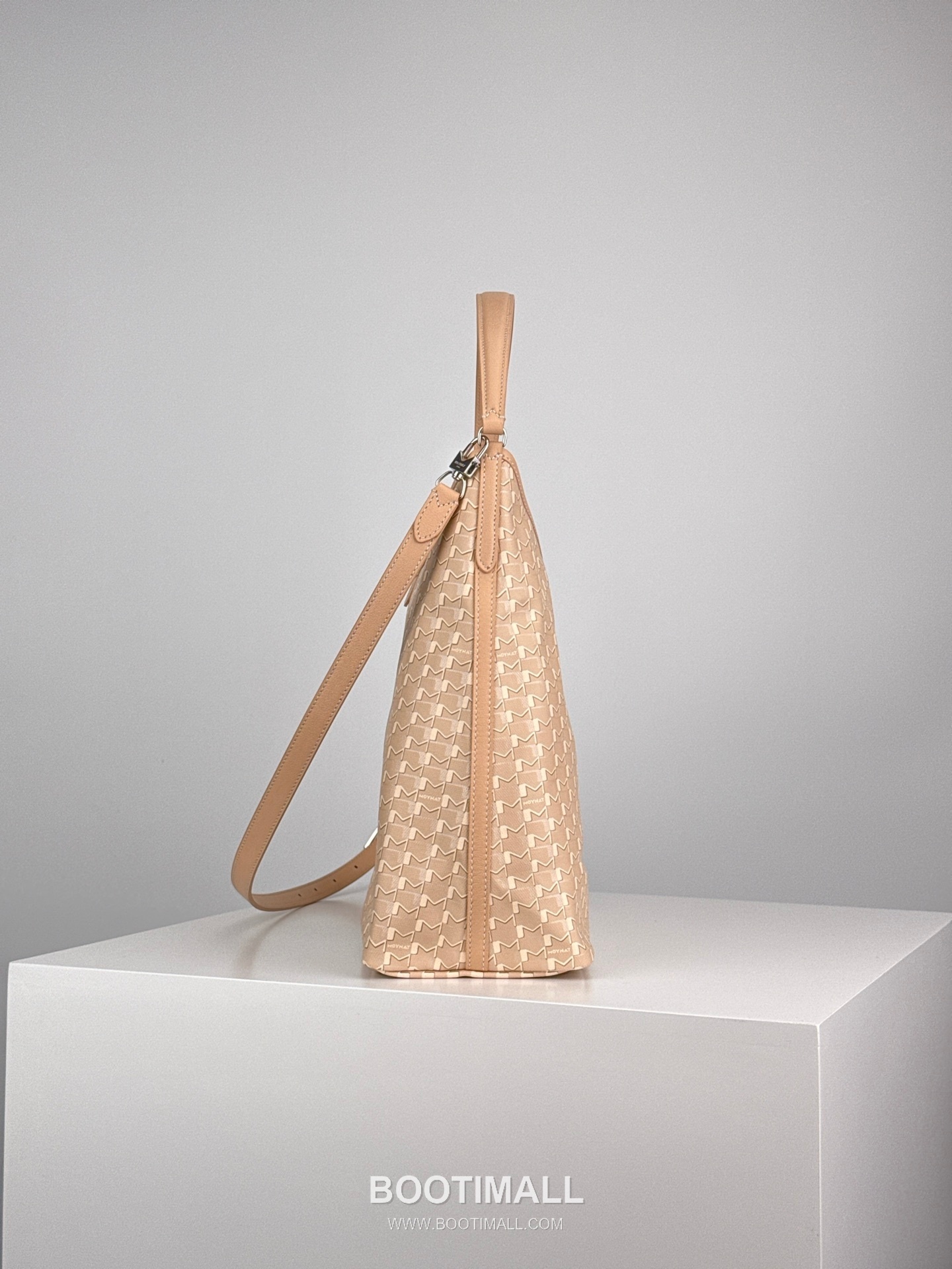 MOYNAT M Canvas Hobo Bag 모이나 M 캔버스 호보백 32cm 4