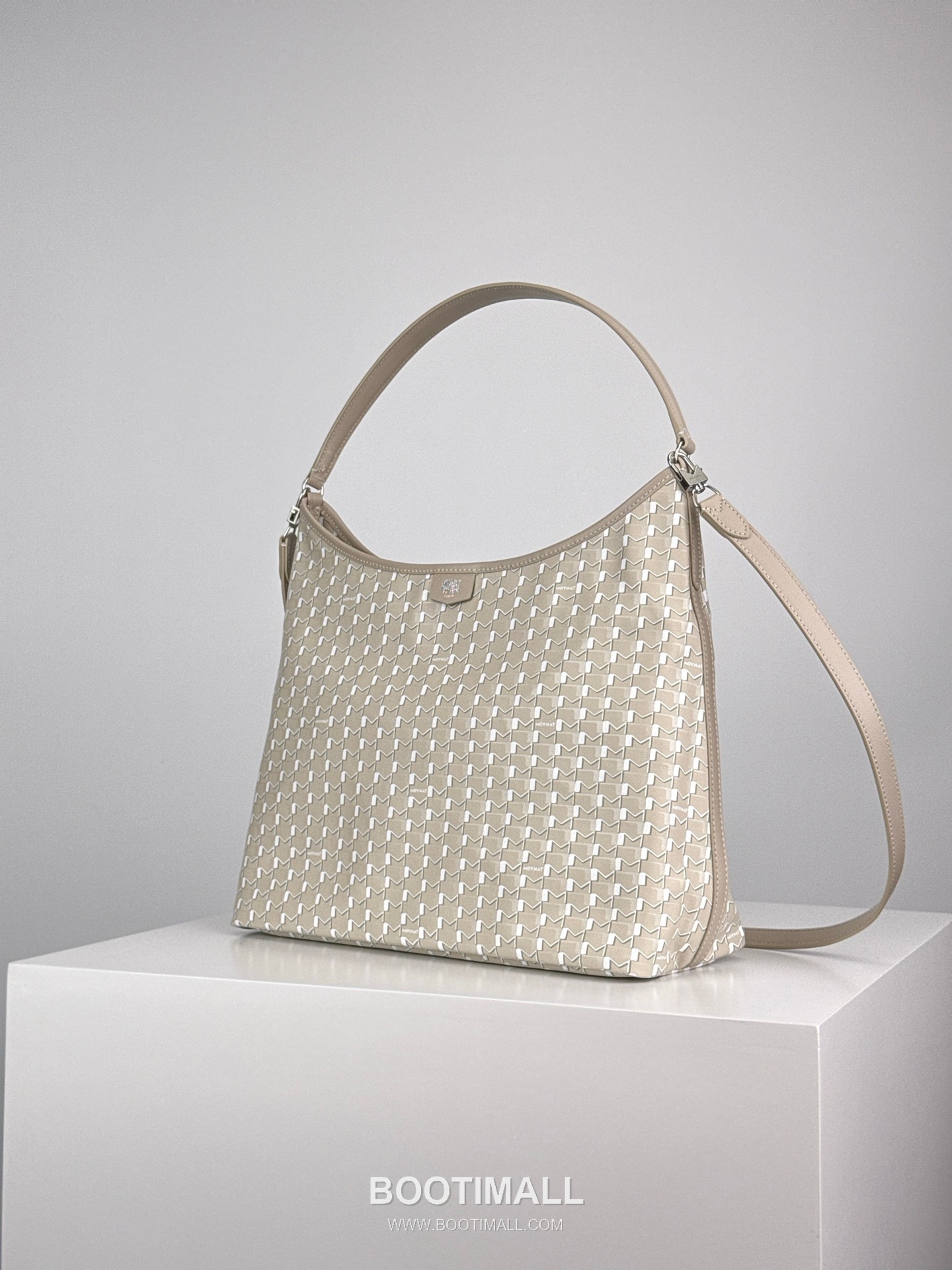 MOYNAT M Canvas Hobo Bag 모이나 M 캔버스 호보백 32cm 3