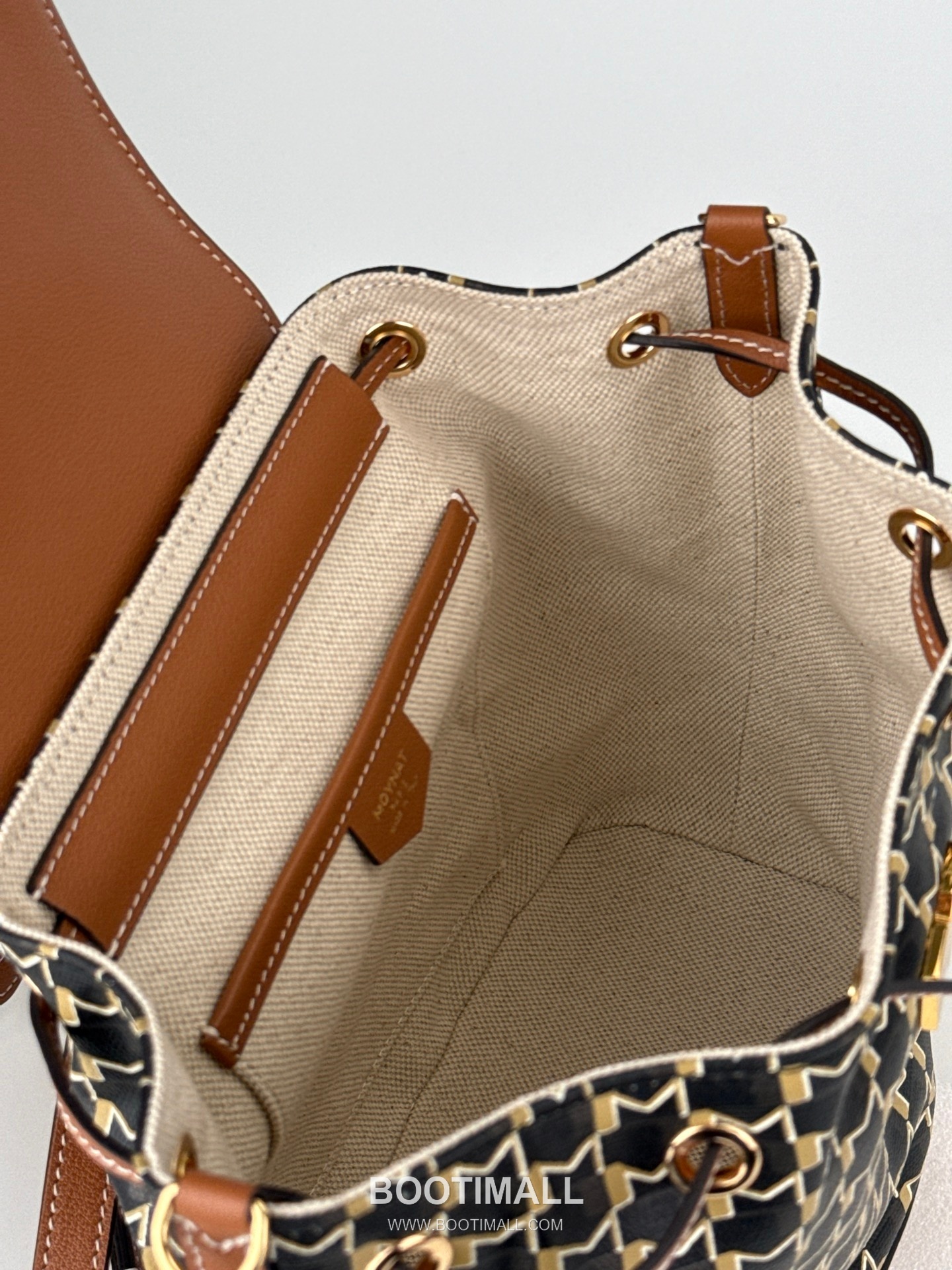 MOYNAT Mini Backpack 모이나 미니 백팩 25.5cm 9