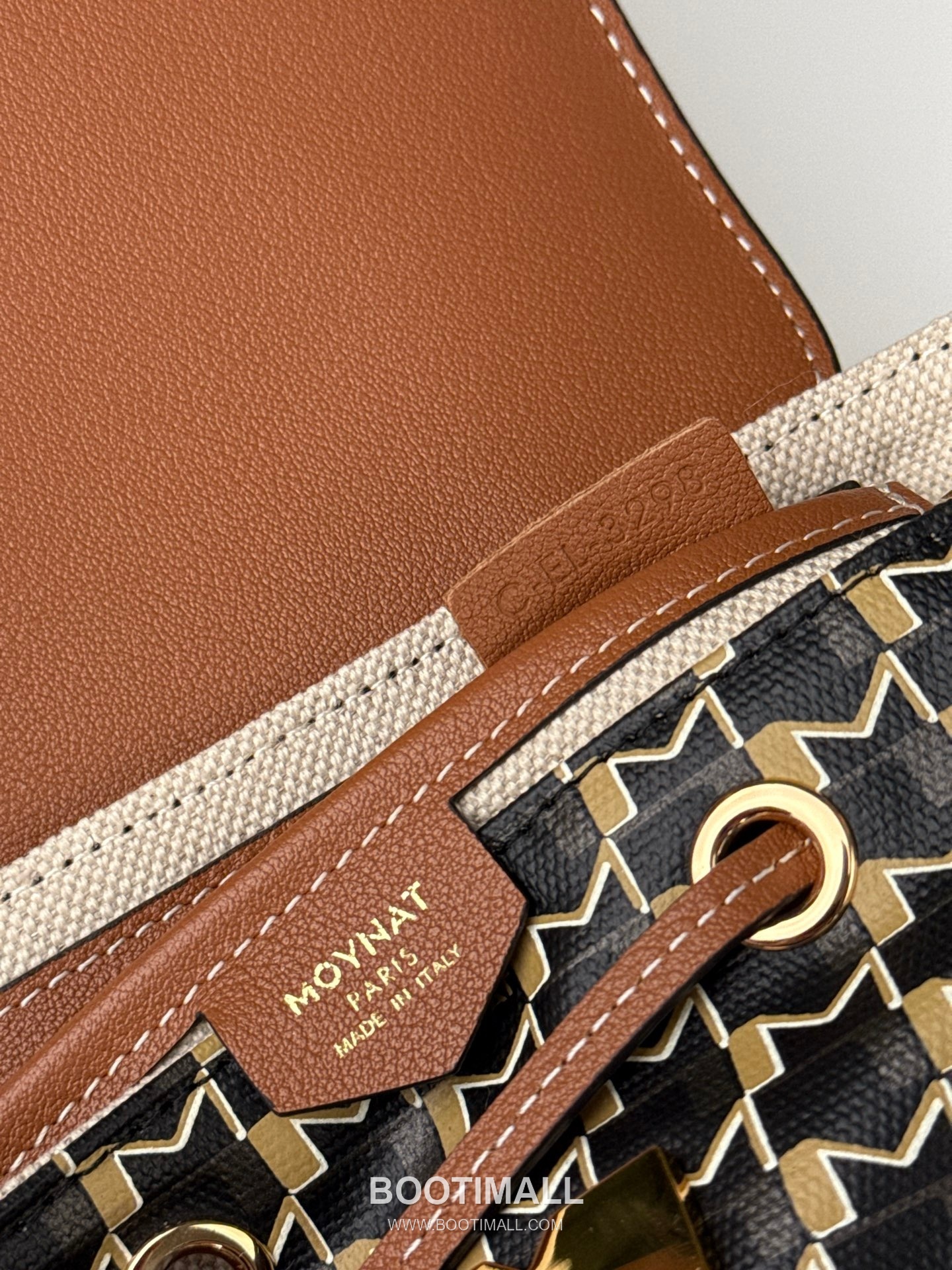 MOYNAT Mini Backpack 모이나 미니 백팩 25.5cm 10