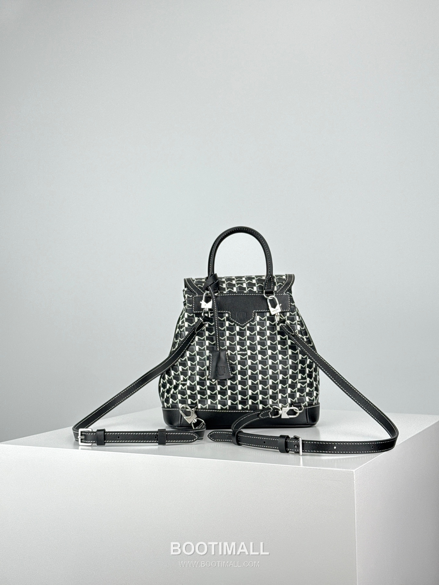 MOYNAT Mini Backpack 모이나 미니 백팩 25.5cm 2