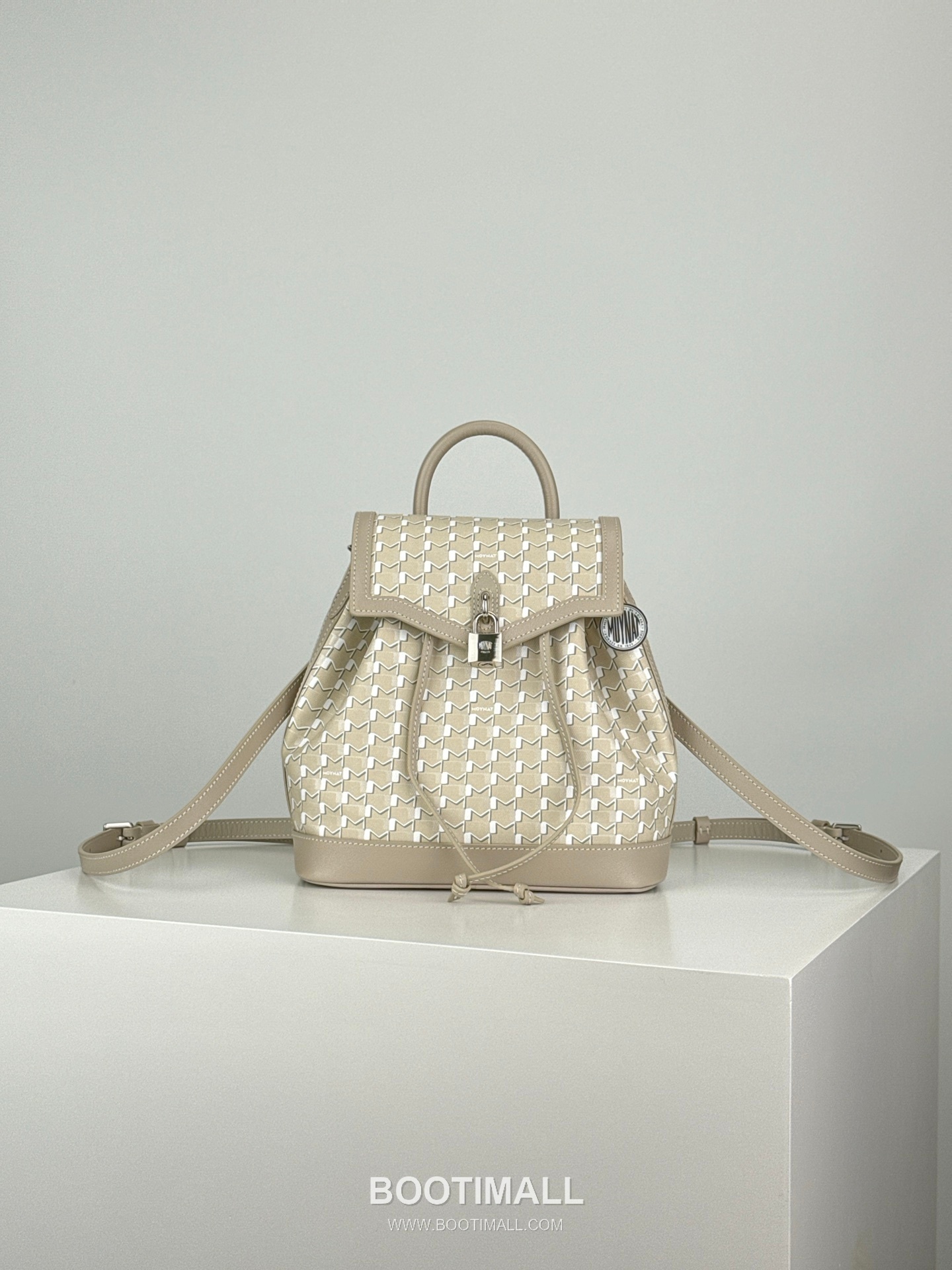 MOYNAT Mini Backpack 모이나 미니 백팩 25.5cm 1