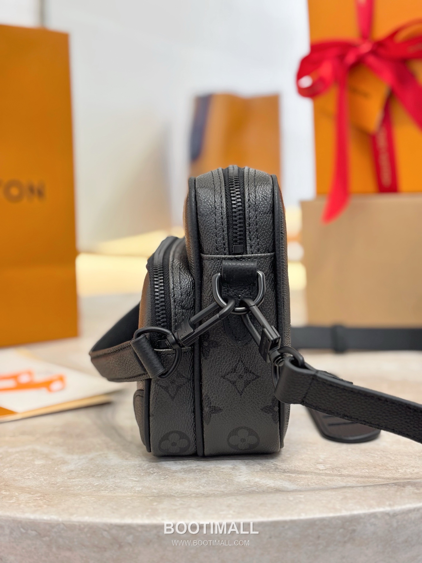 Louis Vuitton Nil Monogram Midnight Coated Canvas Black Crossbody Bag 루이비통 닐 모노그램 미드나이트 코팅 캔버스 블랙 크로스백 25cm 5