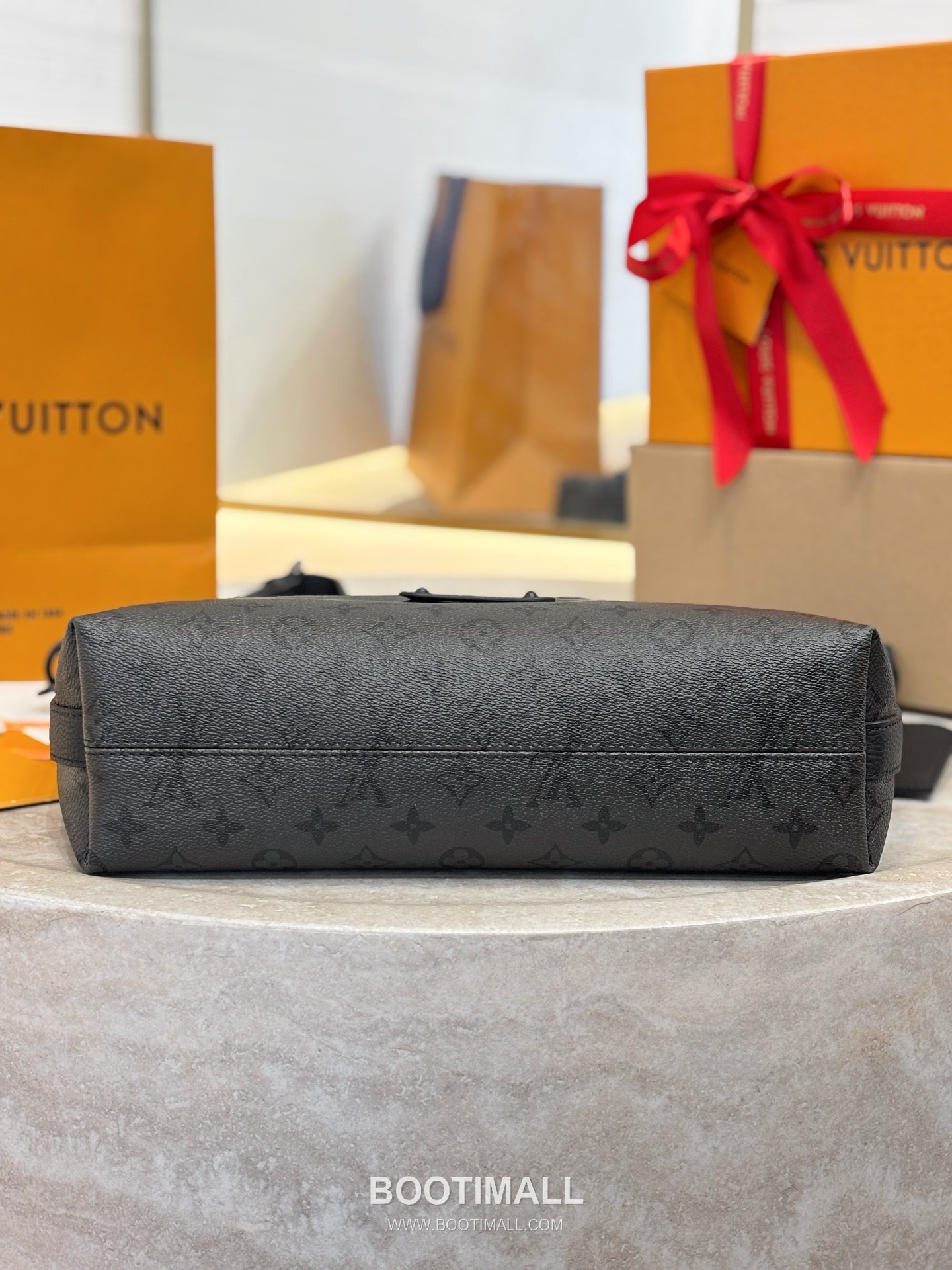 Louis Vuitton Vagabond Hobo Bag Monogram Midnight Canvas M27856 루이비통 바가본드 호보백 모노그램 미드나잇 코팅 캔버스 41cm 3