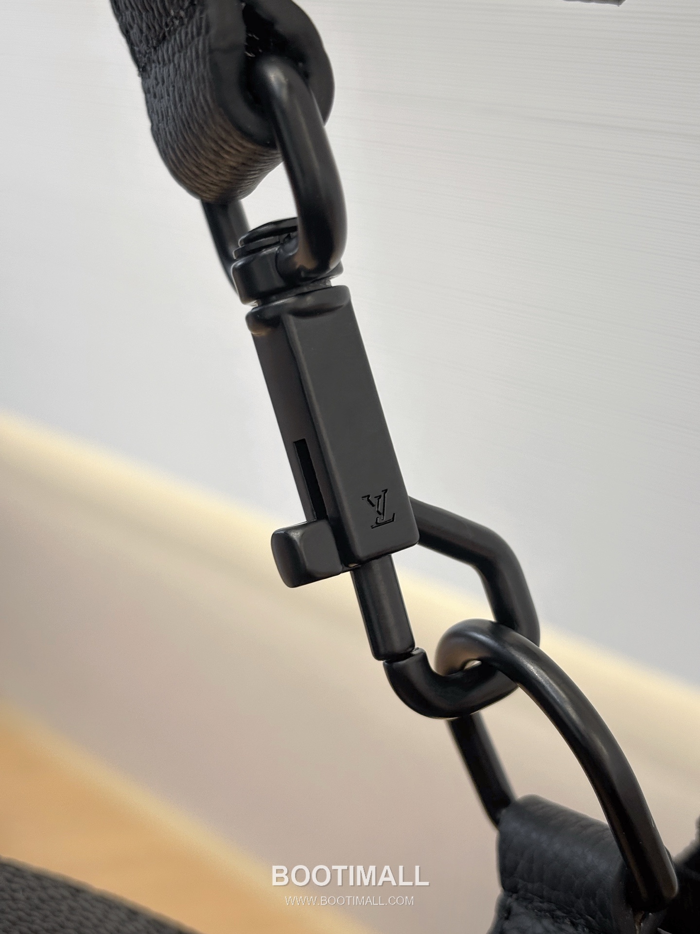 Louis Vuitton Vagabond Hobo Bag Monogram Midnight Canvas M27856 루이비통 바가본드 호보백 모노그램 미드나잇 코팅 캔버스 41cm 9