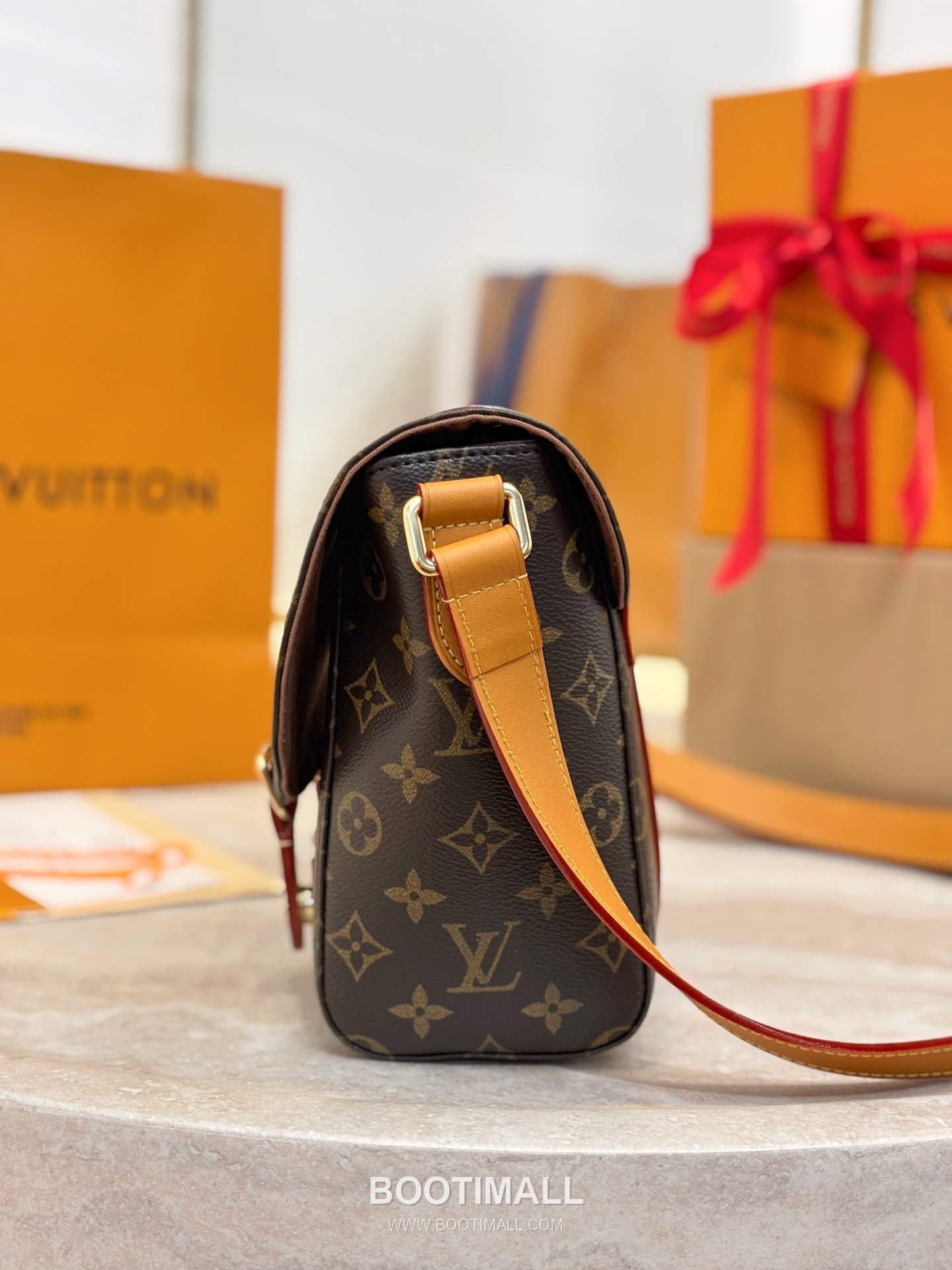 Louis Vuitton Christopher Monogram Archive Canvas Brown Messenger Bag 루이비통 크리스토퍼 모노그램 아카이브 캔버스 브라운 메신저백 32cm 5