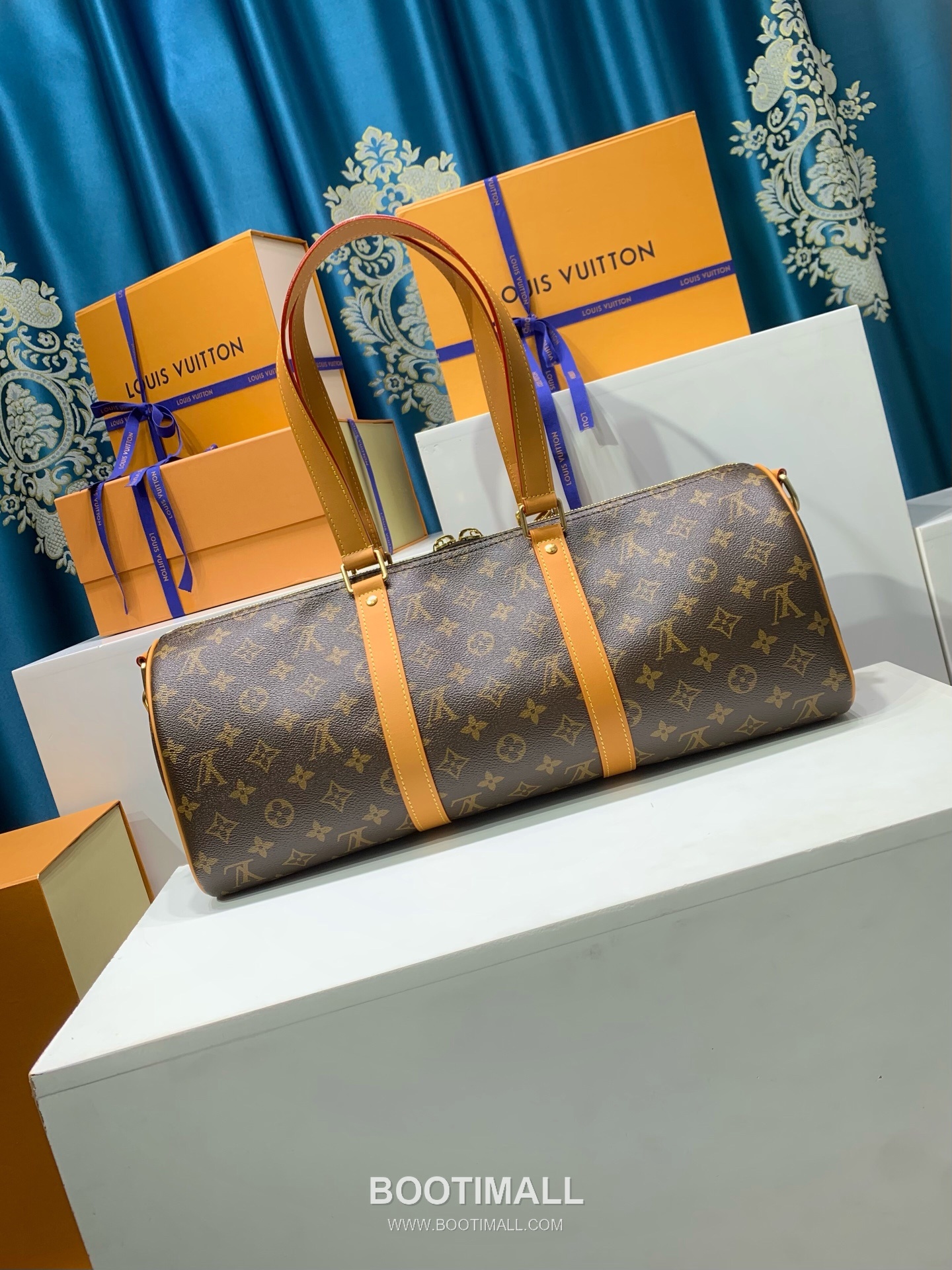 Louis Vuitton Needle Monogram Coated Canvas Leather Handbag 루이비통 니들 모노그램 코팅 캔버스 M28116 레더 핸드백 46cm 3