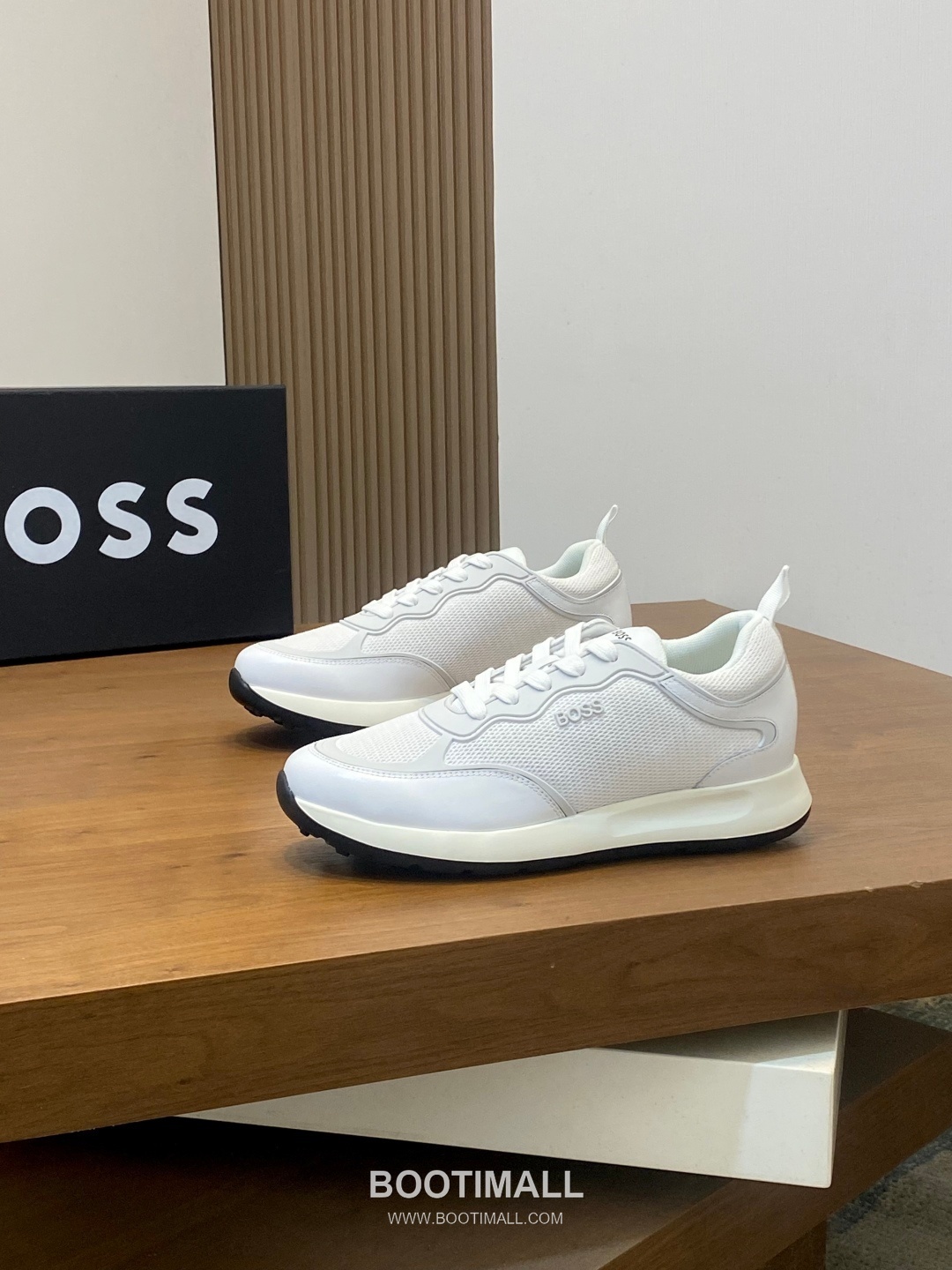 BOSS Leather Knit Runner Sneakers 휴고보스 레더 니트 러너 남성 스니커즈 화이트 블랙 3