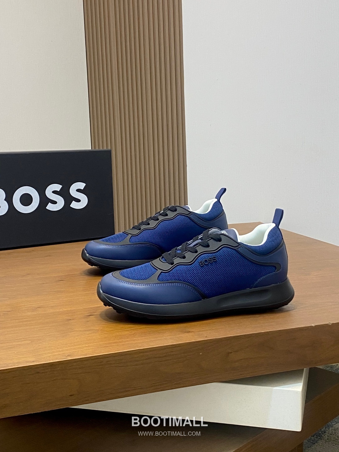 BOSS Leather Knit Runner Sneakers 휴고보스 레더 니트 러너 남성 스니커즈 화이트 블랙 3