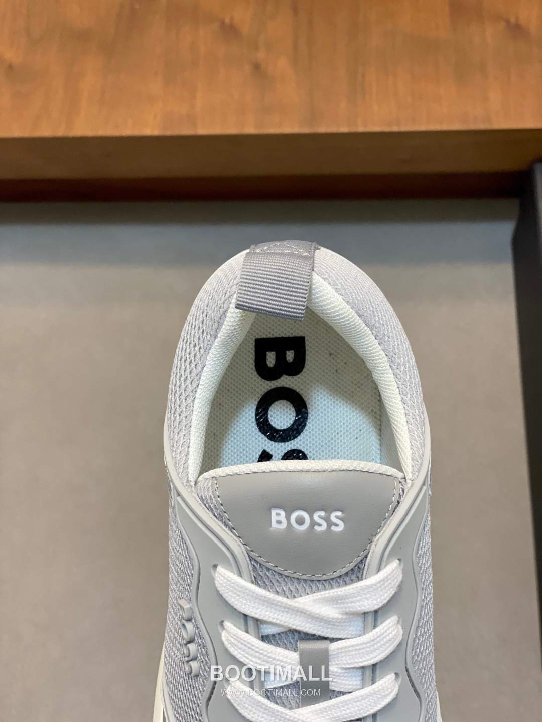 BOSS Leather Knit Runner Sneakers 휴고보스 레더 니트 러너 남성 스니커즈 화이트 블랙 7