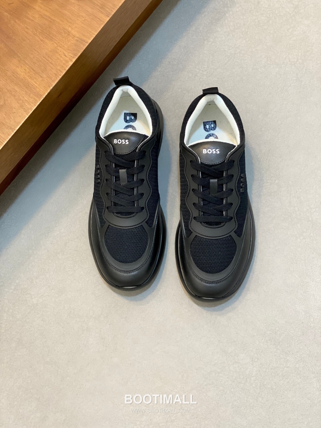 BOSS Leather Knit Runner Sneakers 휴고보스 레더 니트 러너 남성 스니커즈 화이트 블랙 1