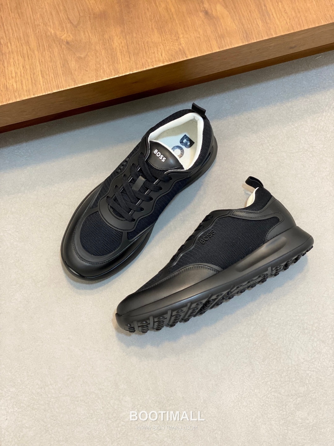 BOSS Leather Knit Runner Sneakers 휴고보스 레더 니트 러너 남성 스니커즈 화이트 블랙 5