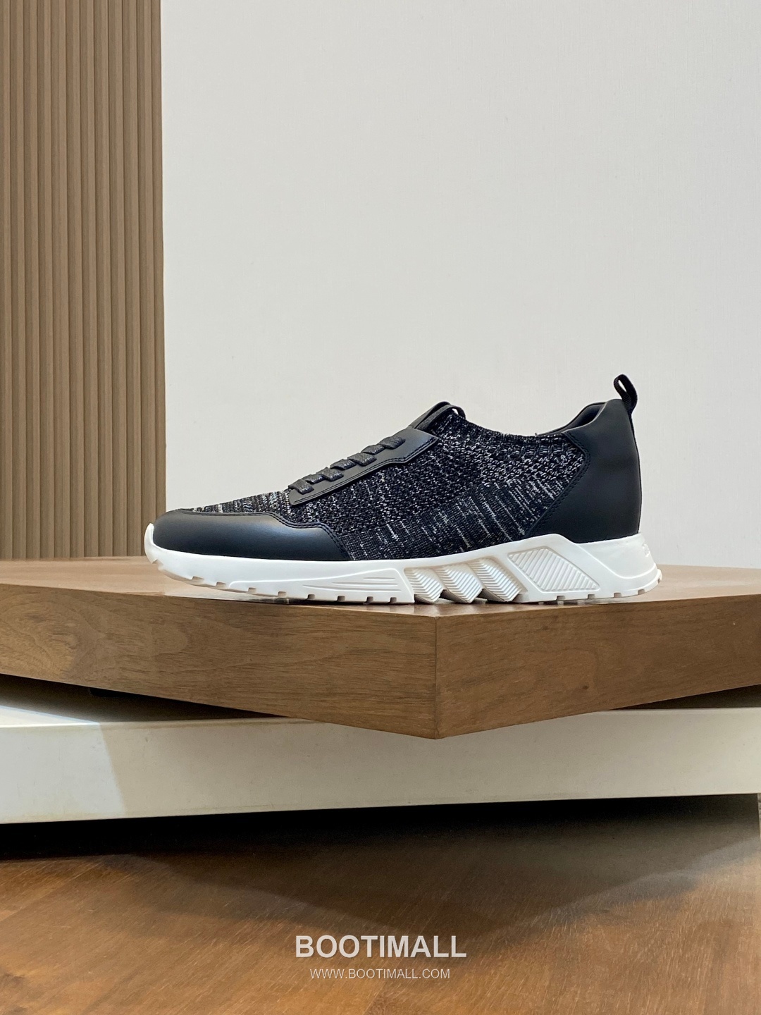 Giorgio Armani Knit & Leather Slip-On Sneakers 조르지오 아르마니 니트 레더 슬립온 남성 스니커즈 블루 2