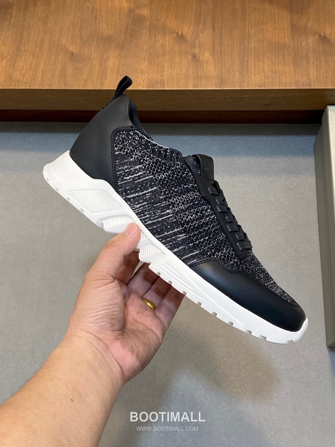 Giorgio Armani Knit & Leather Slip-On Sneakers 조르지오 아르마니 니트 레더 슬립온 남성 스니커즈 블루 4