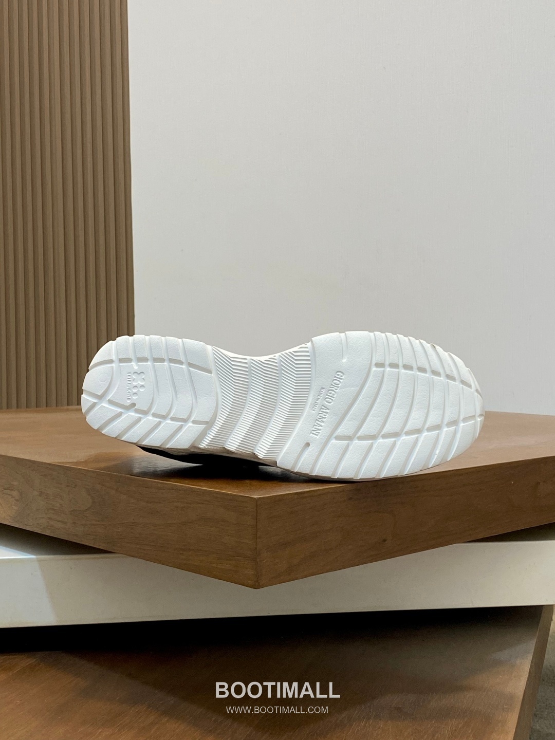 Giorgio Armani Nappa Leather Lace-Up Sneakers 조르지오 아르마니 나파 가죽 레이스업 남성 스니커즈 9