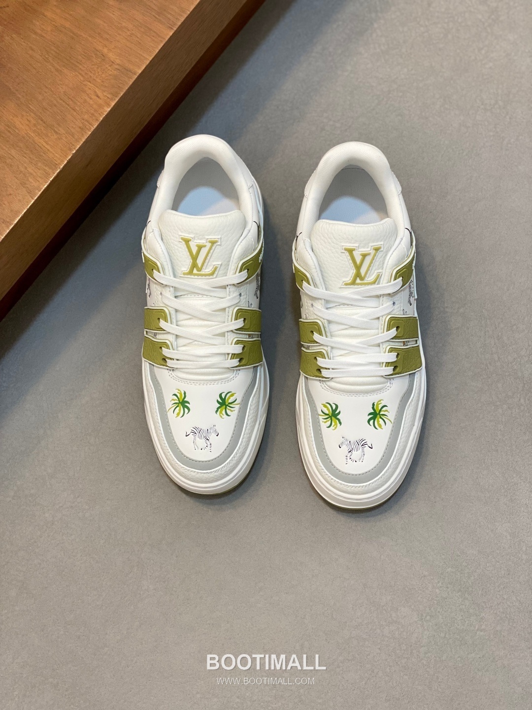 Louis Vuitton LV Trainer Low Sneakers 루이비통 LV 트레이너 로우 남성 스니커즈 1