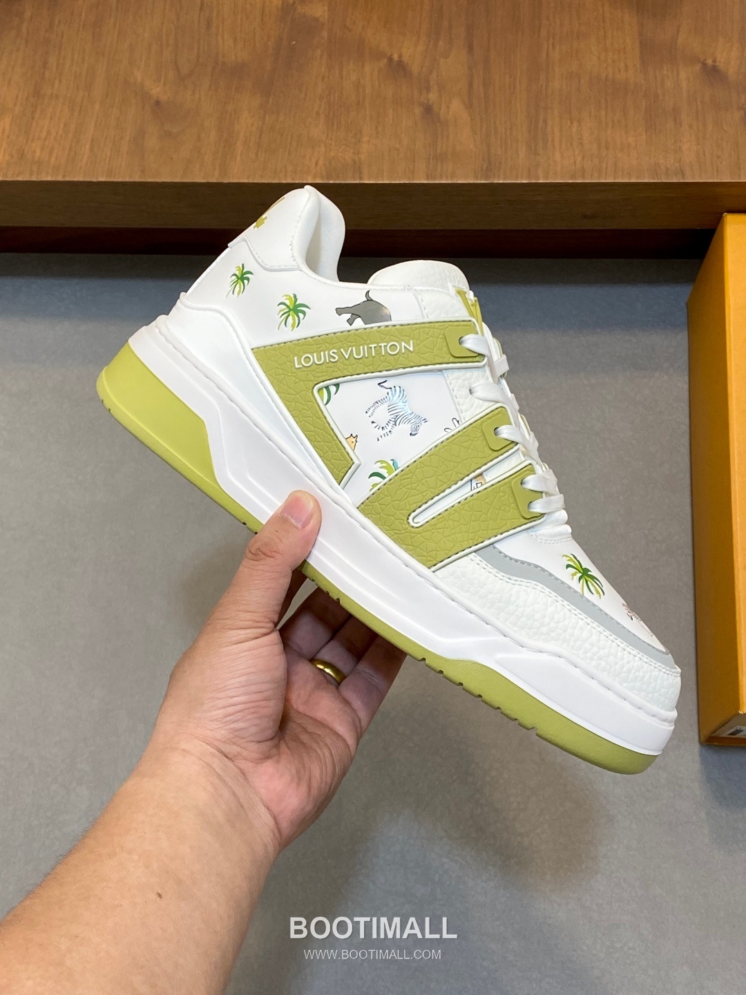 Louis Vuitton LV Trainer Low Sneakers 루이비통 LV 트레이너 로우 남성 스니커즈 4