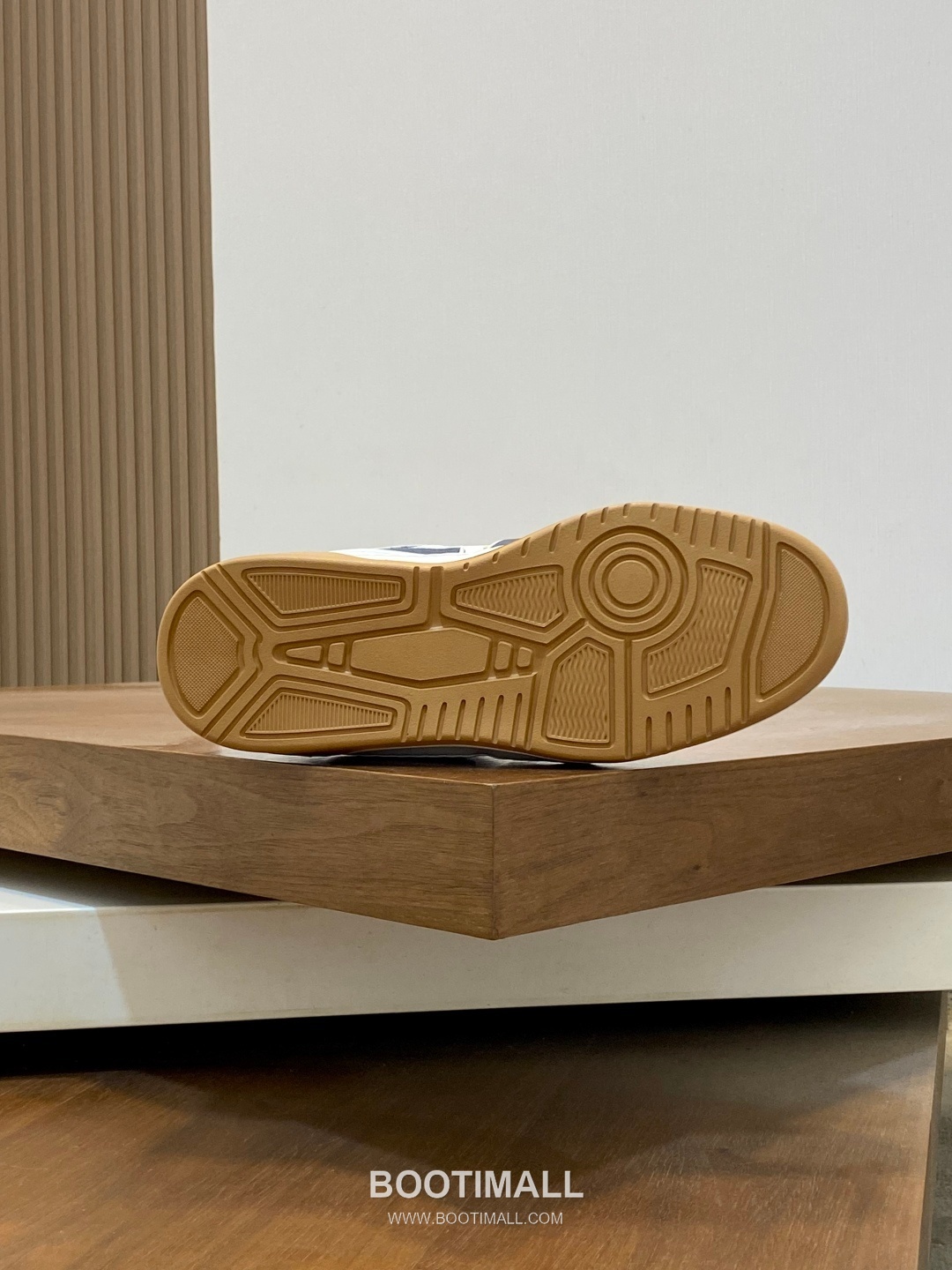 Louis Vuitton LV Trainer Low Sneakers 루이비통 LV 트레이너 로우 남성 스니커즈 9