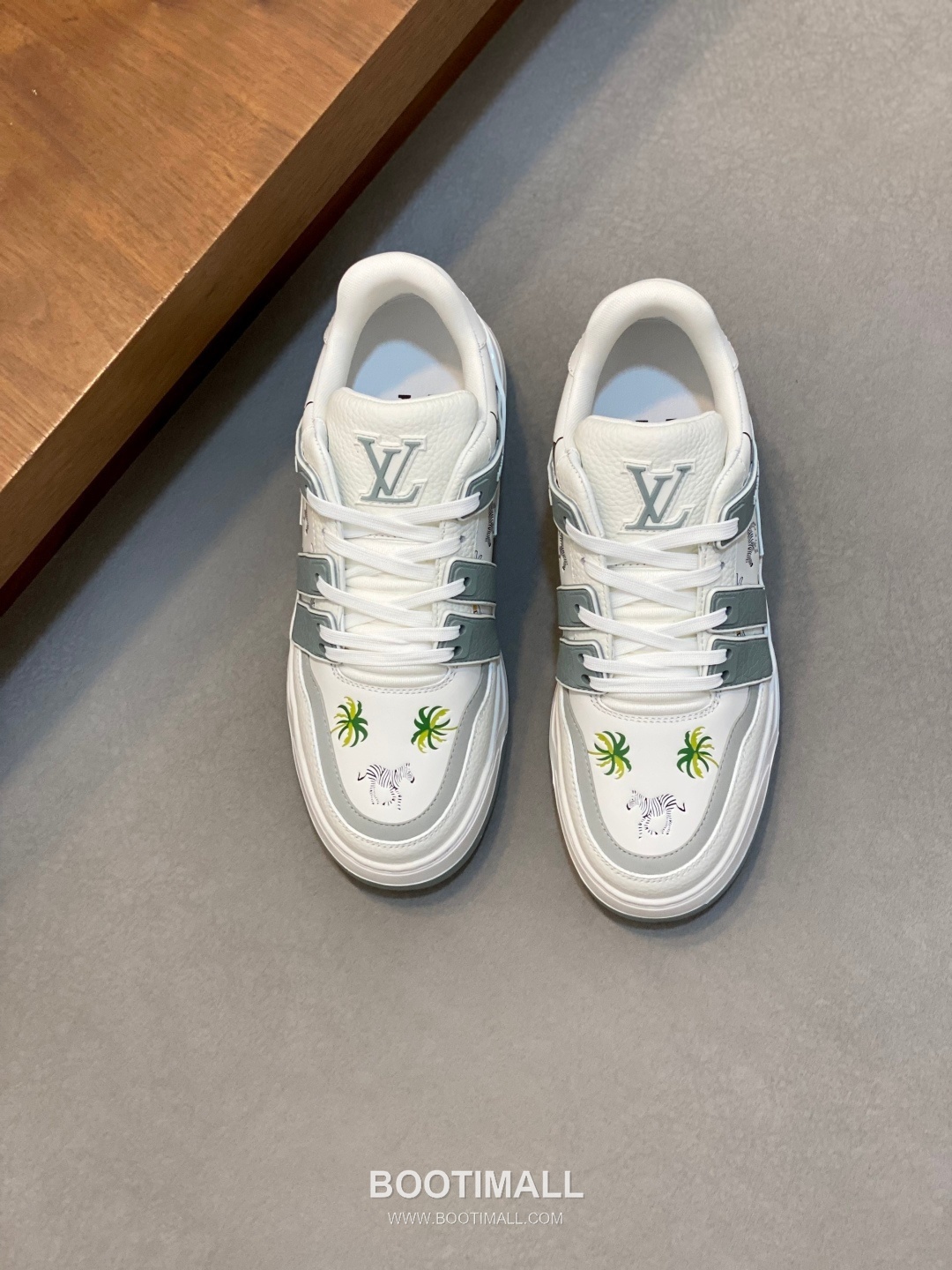 Louis Vuitton LV Trainer Low Sneakers 루이비통 LV 트레이너 로우 남성 스니커즈 1