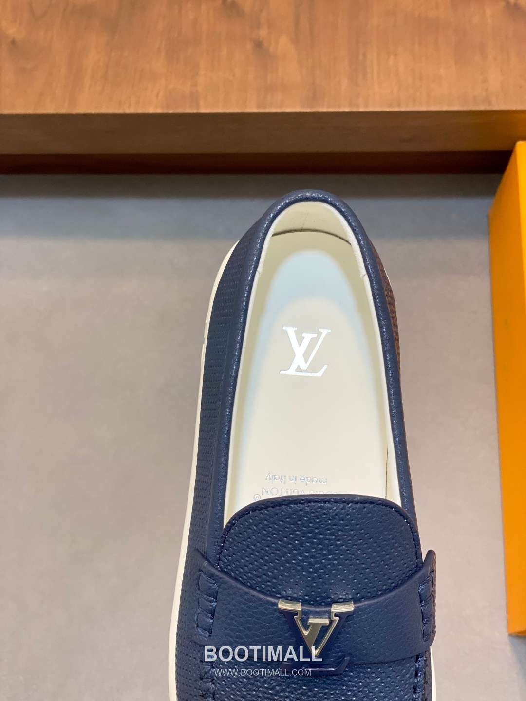 Louis Vuitton Monogram Leather Sneakers 루이비통 모노그램 레더 남성 스니커즈 7