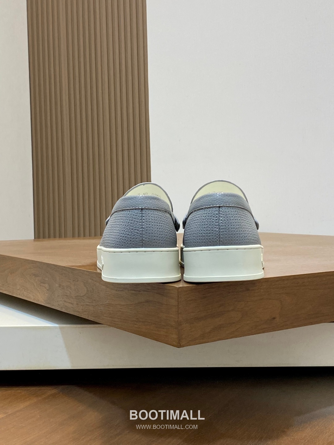 Louis Vuitton Monogram Leather Sneakers 루이비통 모노그램 레더 남성 스니커즈 8