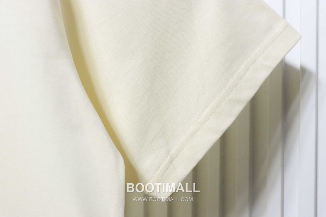 Gucci Cartoon Graphic Heavy Cotton Short Sleeve T-Shirt 구찌 카툰 그래픽 헤비 코튼 반팔 티셔츠 11