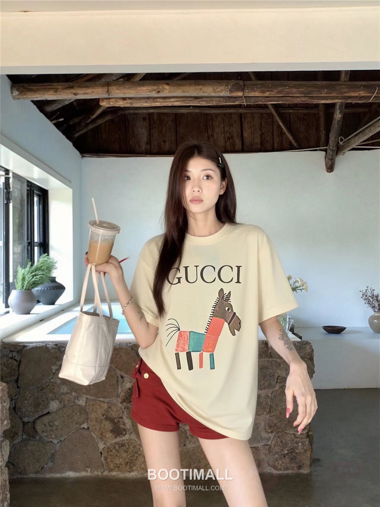 Gucci Cartoon Graphic Heavy Cotton Short Sleeve T-Shirt 구찌 카툰 그래픽 헤비 코튼 반팔 티셔츠 2