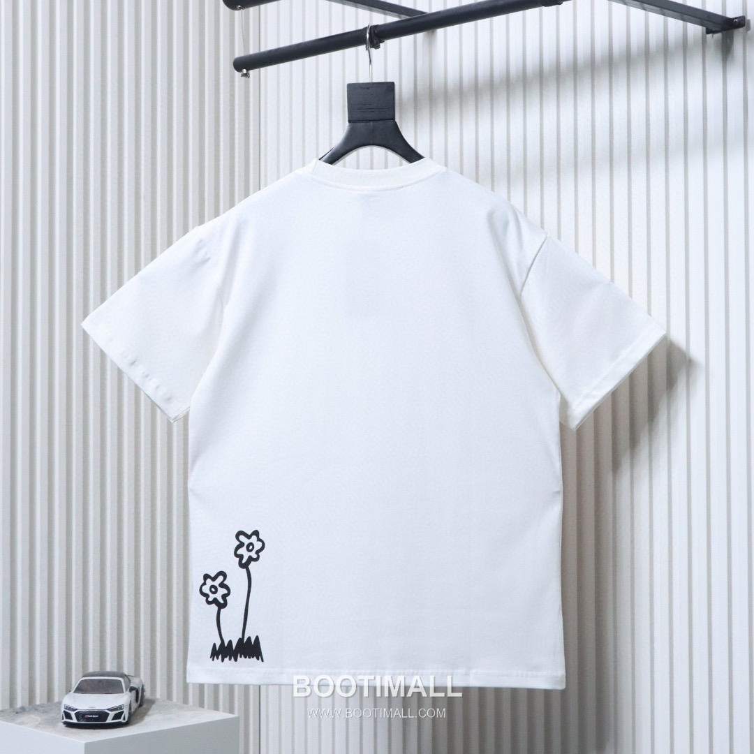 Gucci Cartoon Graphic Heavy Cotton Oversized Short Sleeve T-Shirt 구찌 카툰 그래픽 헤비 코튼 오버핏 반팔 티셔츠 10