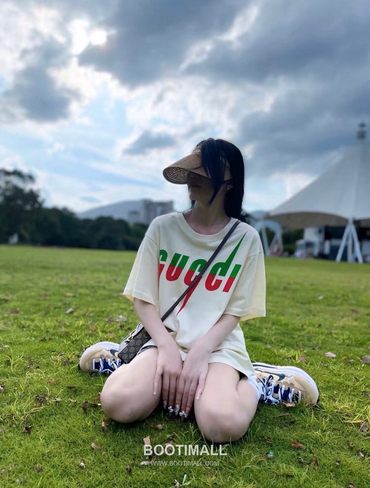 Gucci Lightning Graphic Heavy Cotton Oversized Short Sleeve T-Shirt 구찌 라이트닝 그래픽 헤비 코튼 오버핏 반팔 티셔츠 7