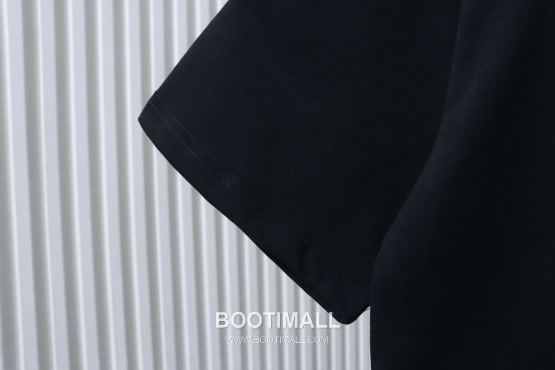 Louis Vuitton Monogram Flower Embroidered Heavy Cotton Short Sleeve T-Shirt 루이비통 모노그램 플라워 자수 헤비 코튼 반팔 티셔츠 15