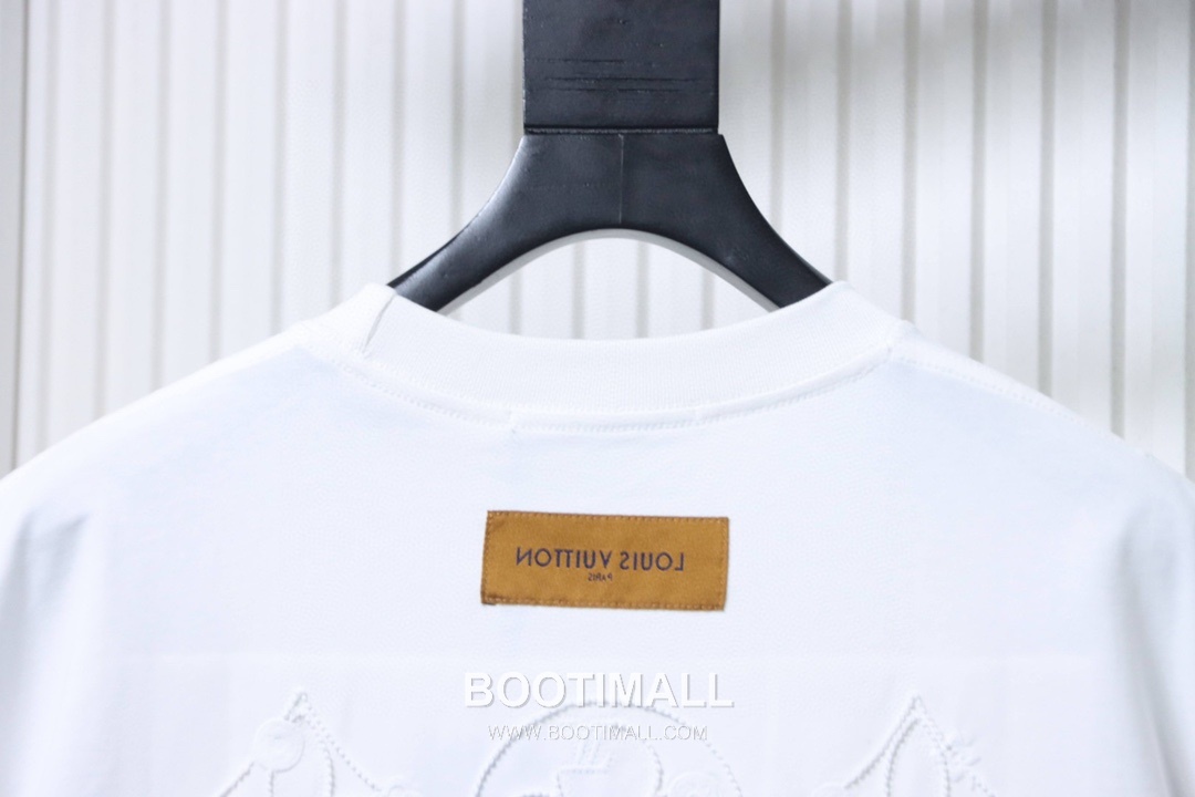 Louis Vuitton Monogram Flower Embroidered Heavy Cotton Short Sleeve T-Shirt 루이비통 모노그램 플라워 자수 헤비 코튼 반팔 티셔츠 11