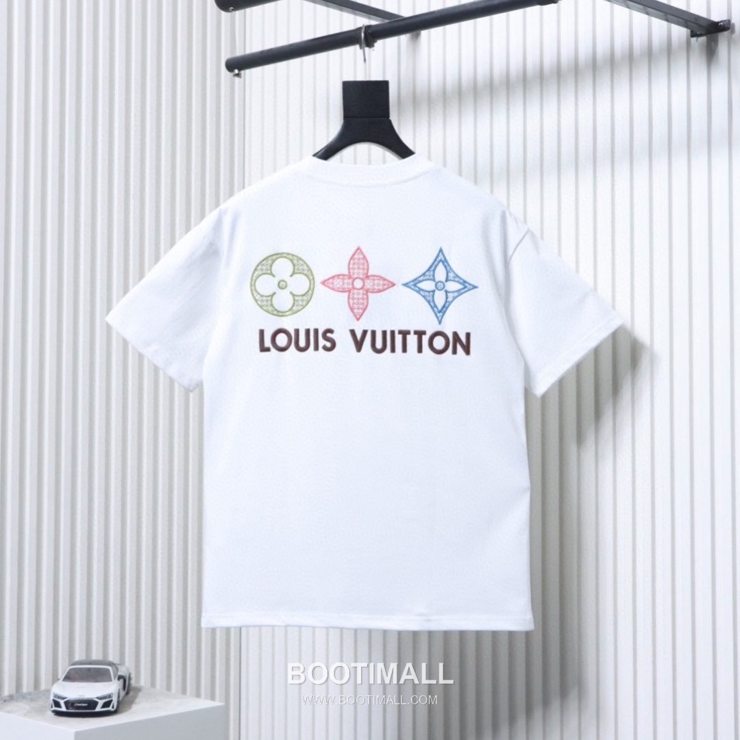 Louis Vuitton Crown Embroidered Heavy Cotton Short Sleeve T-Shirt 루이비통 크라운 자수 헤비 코튼 반팔 티셔츠 4